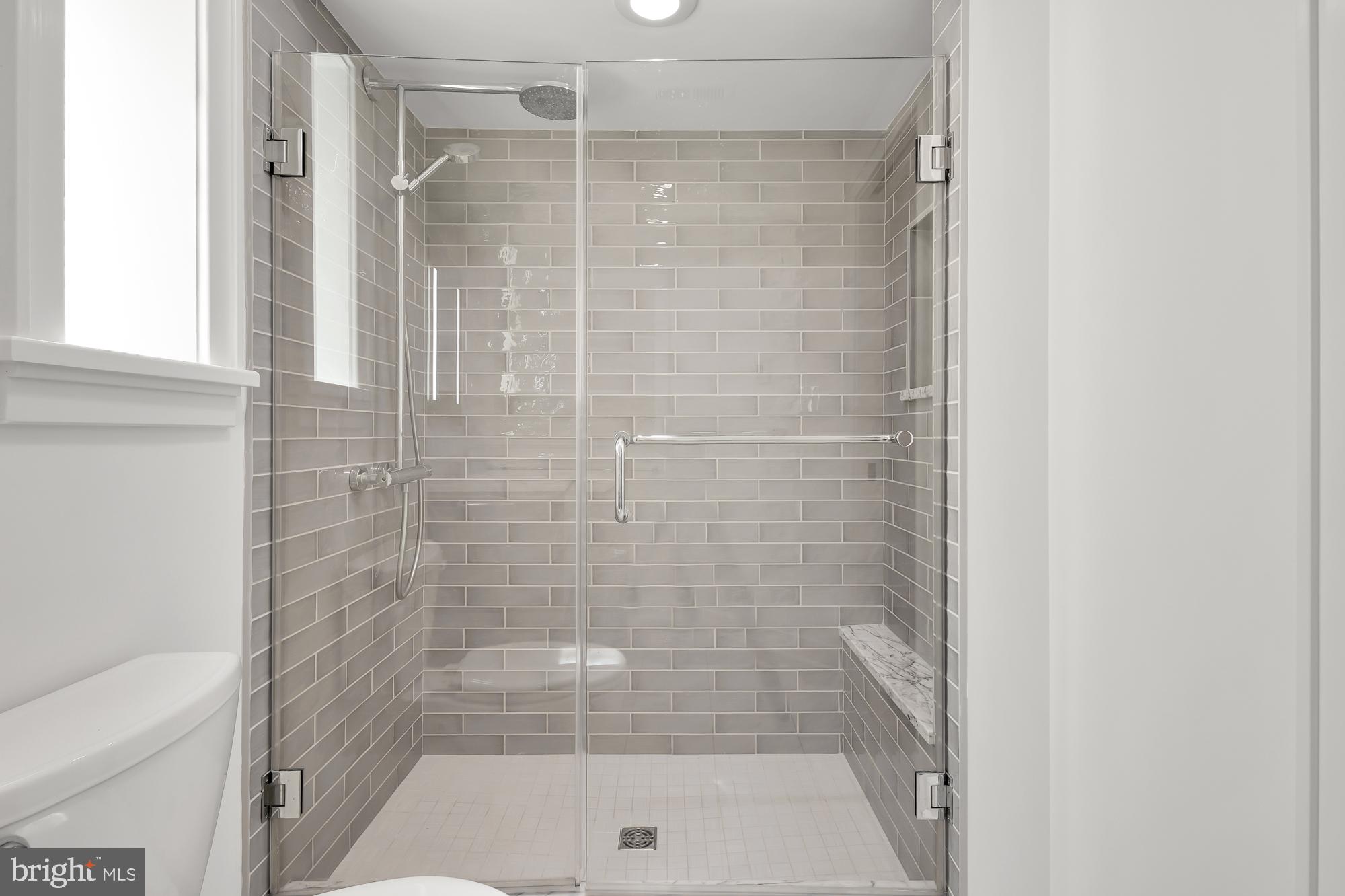WAKEFIELD - Residential