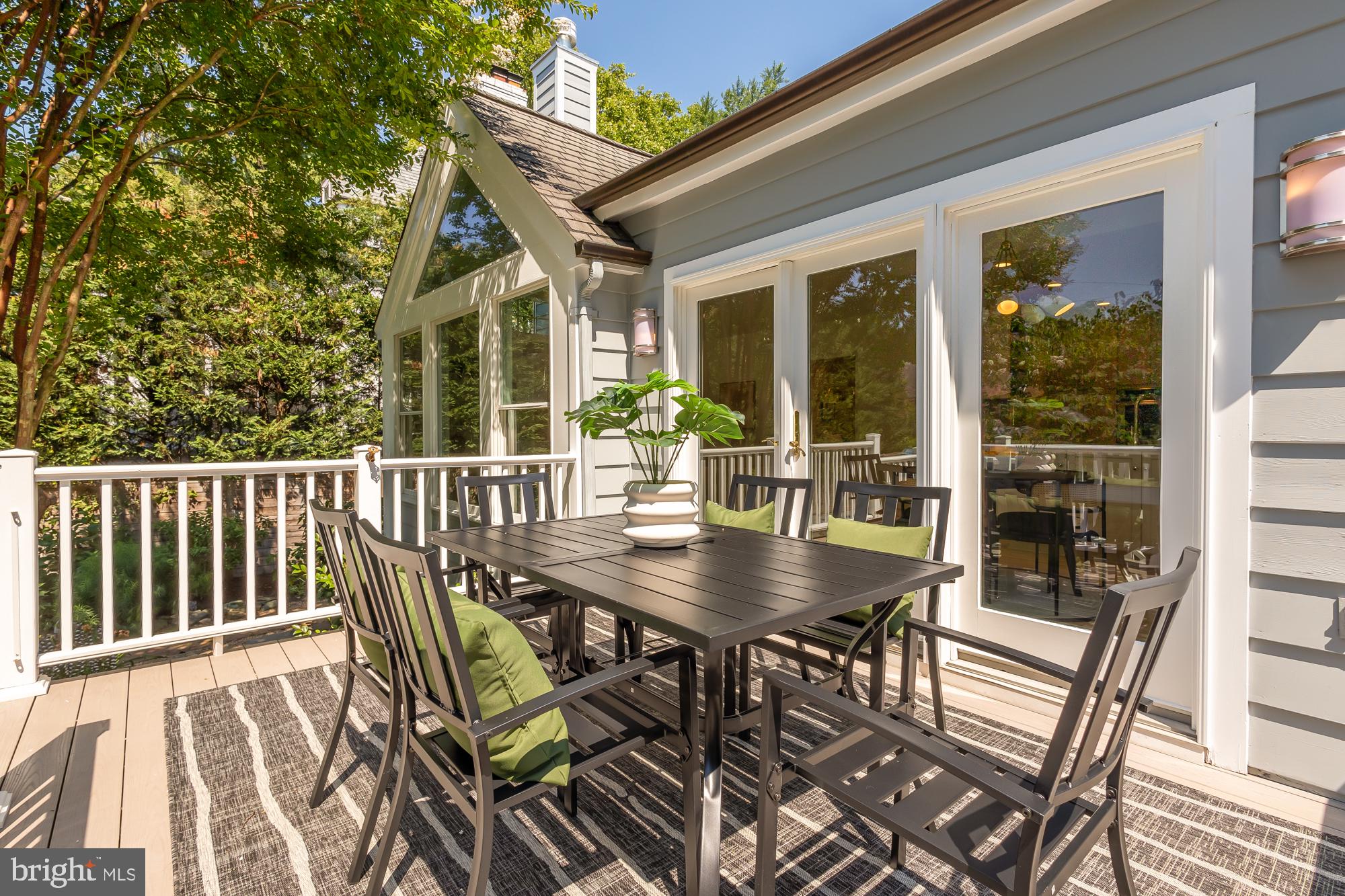WAKEFIELD - Residential