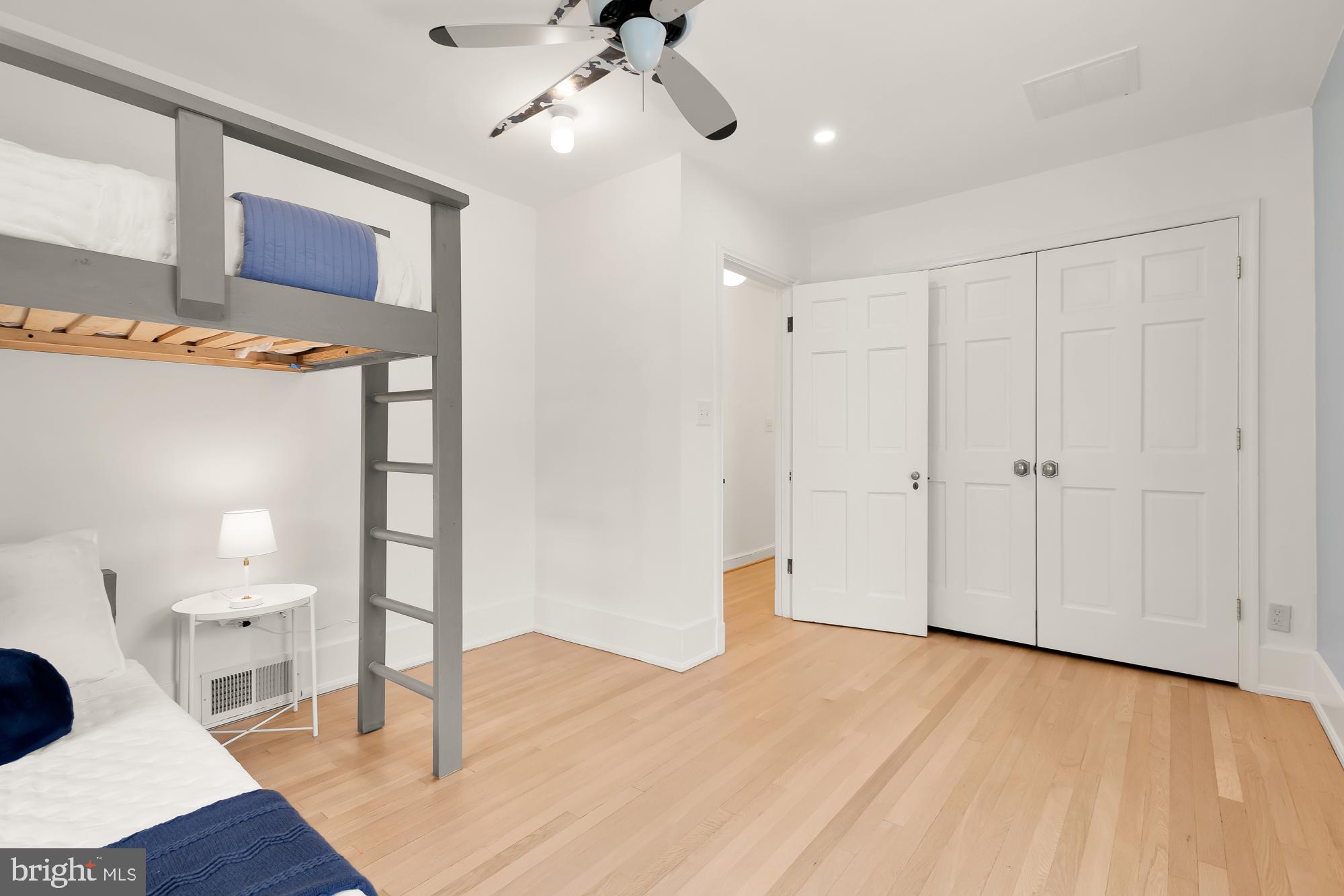 WAKEFIELD - Residential