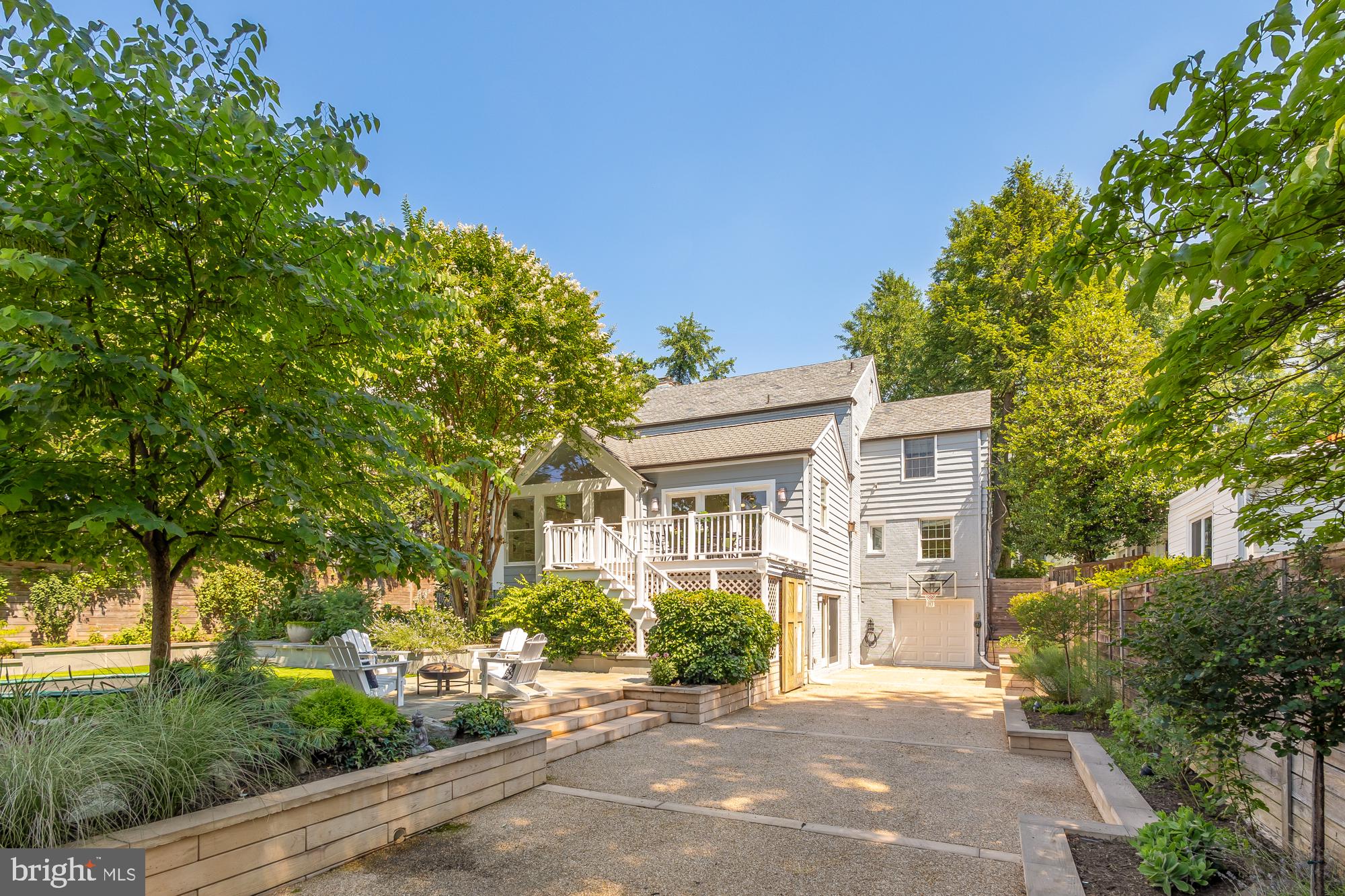 WAKEFIELD - Residential