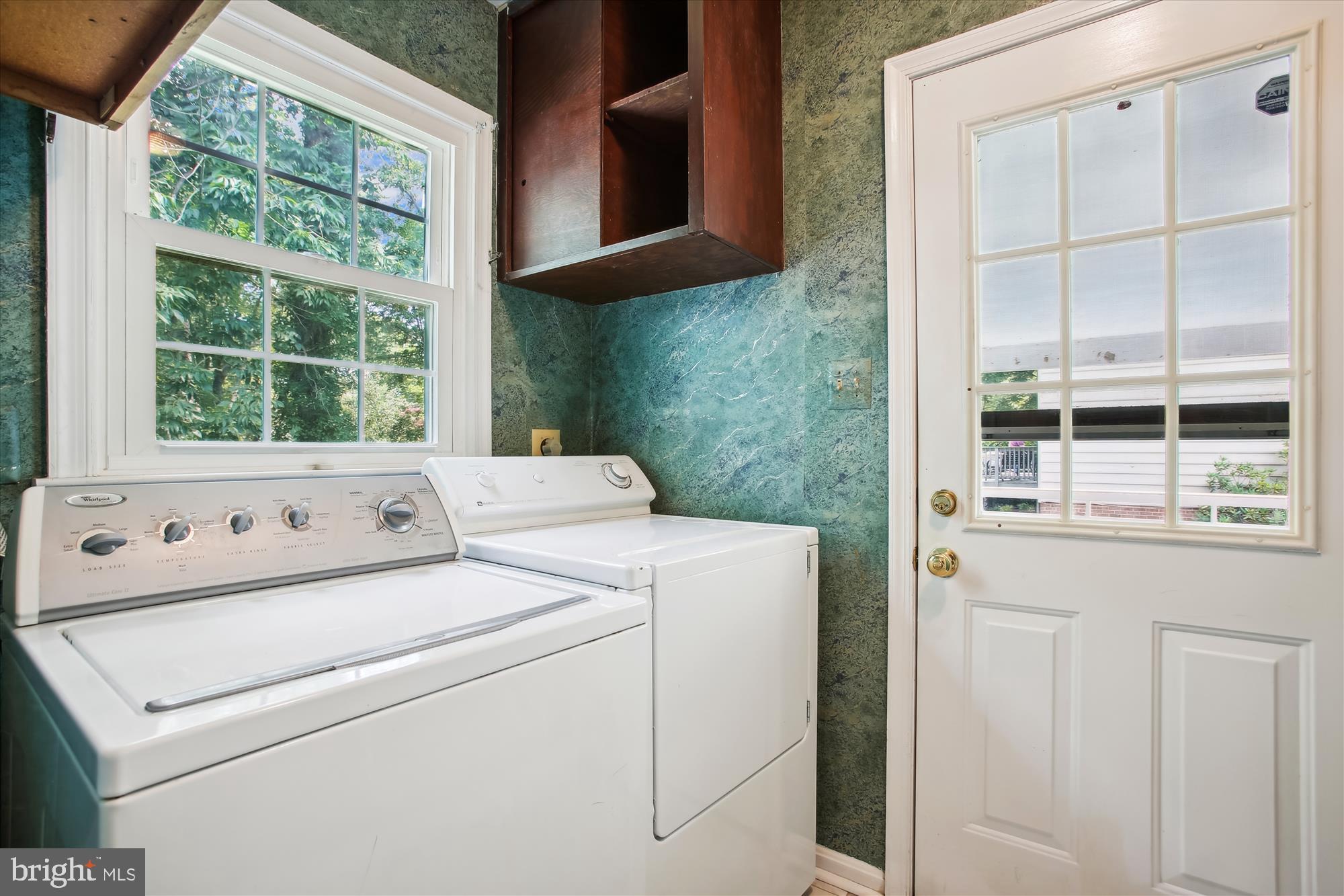 OAKBROOKE AT FORT HUNT - Residential