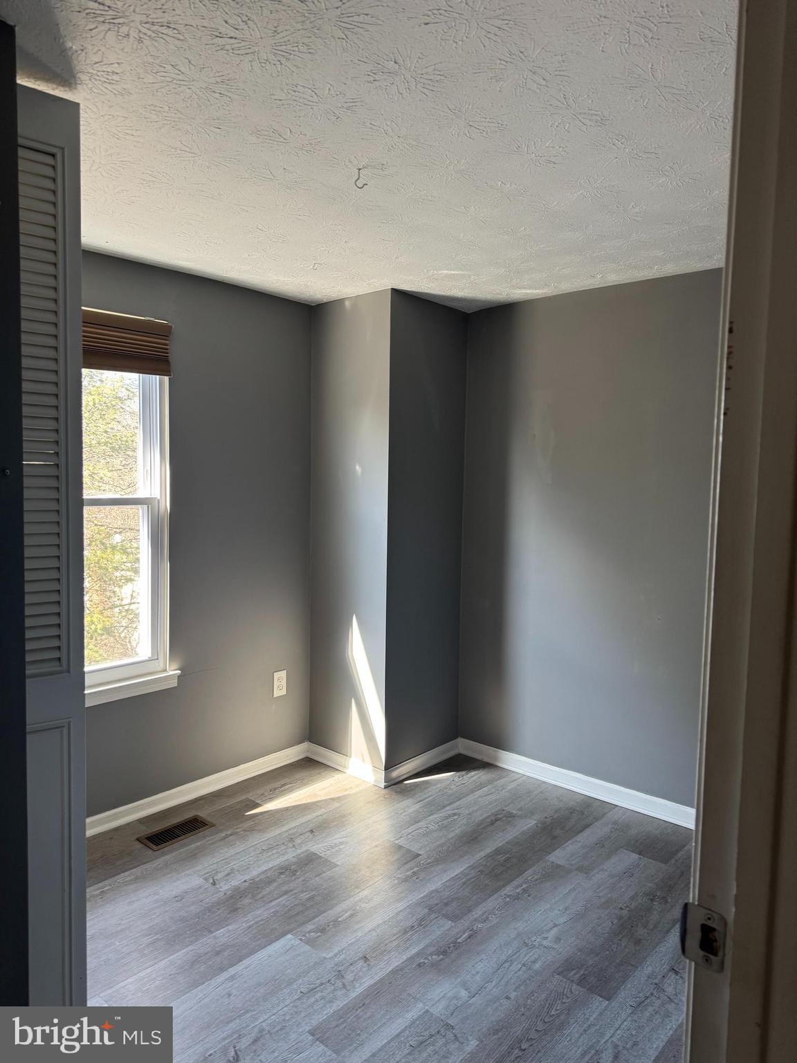 TRAILWOOD - Residential Lease
