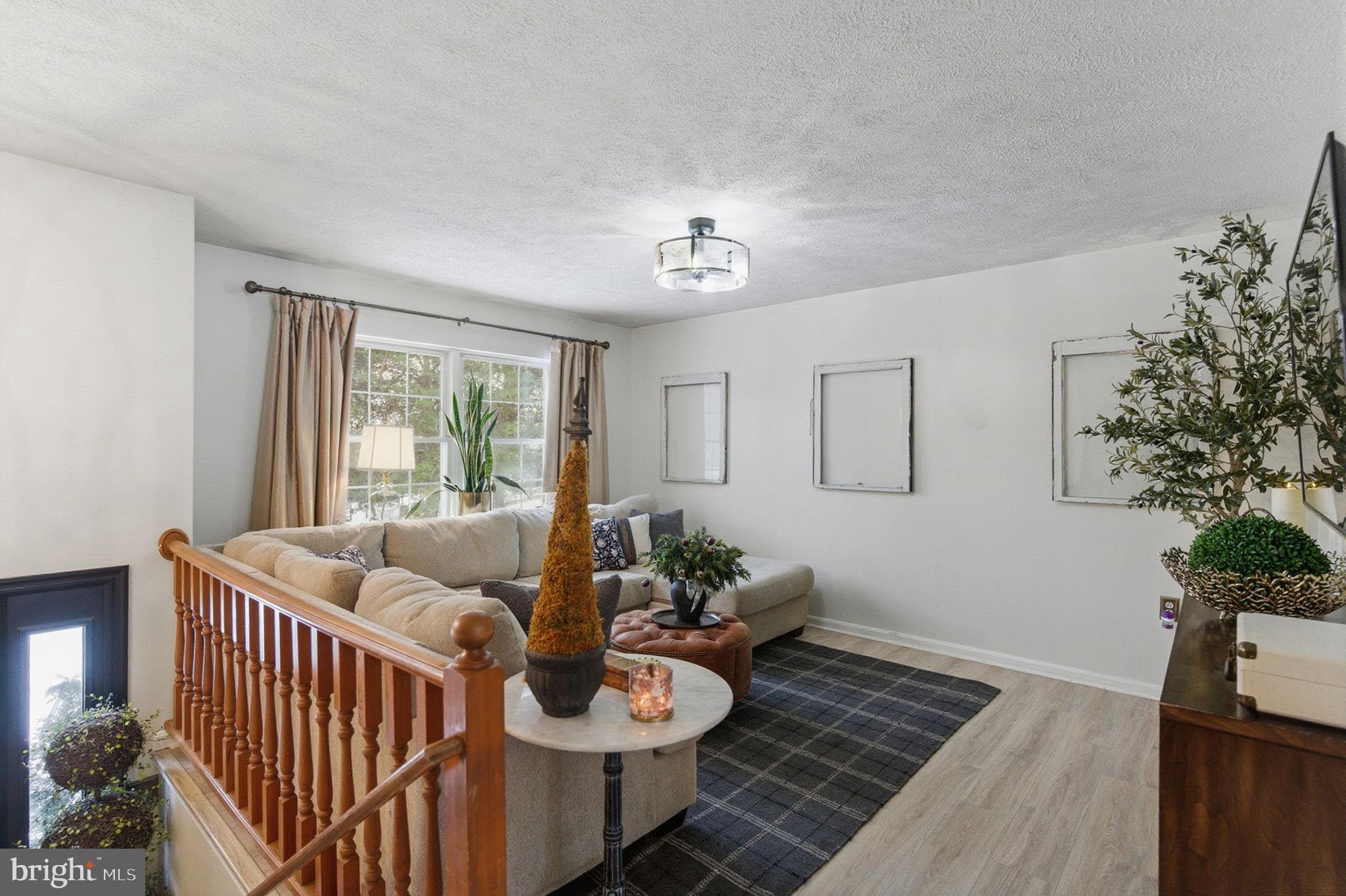 CASTLE ROCK - Residential