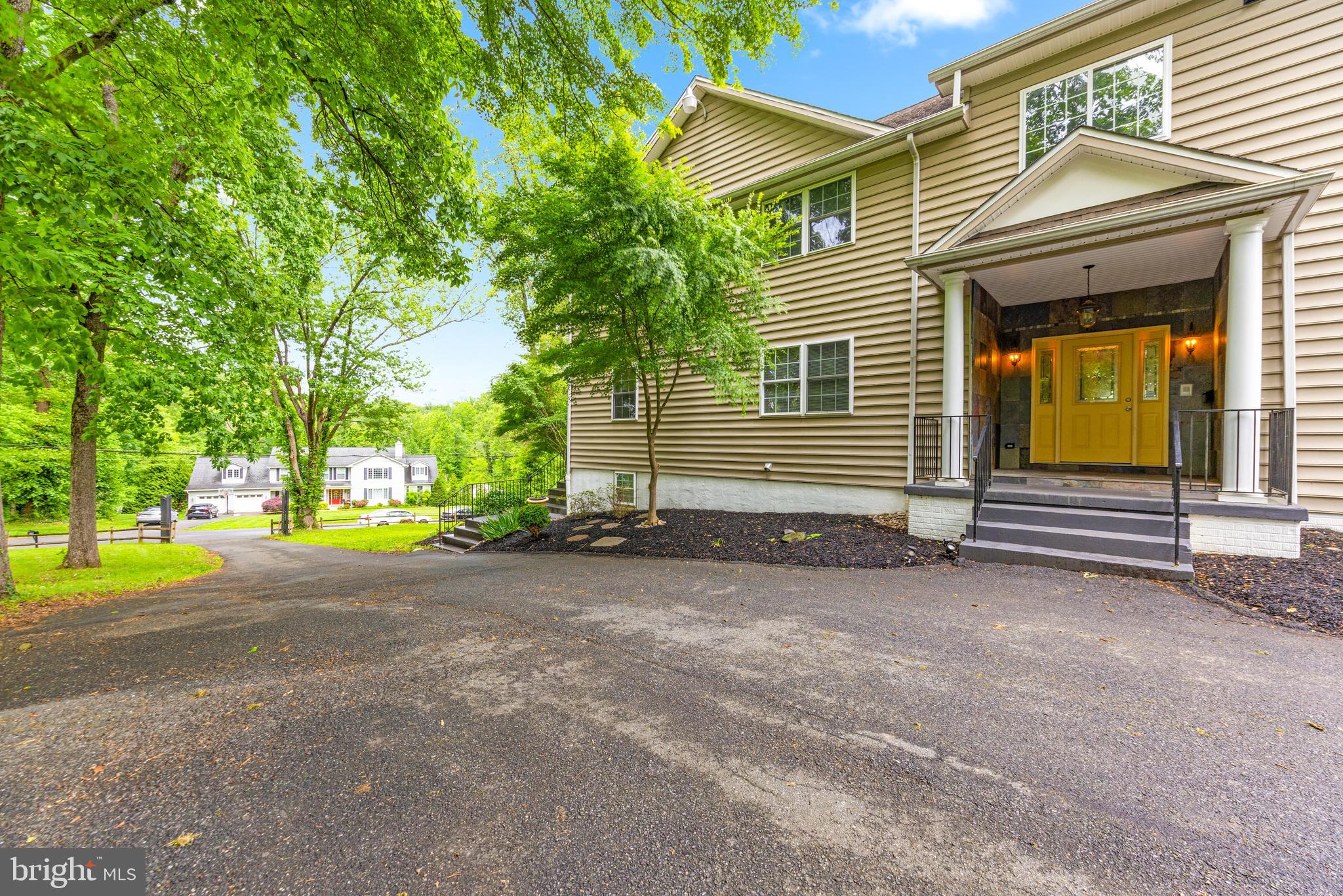 KINGSVILLE - Residential