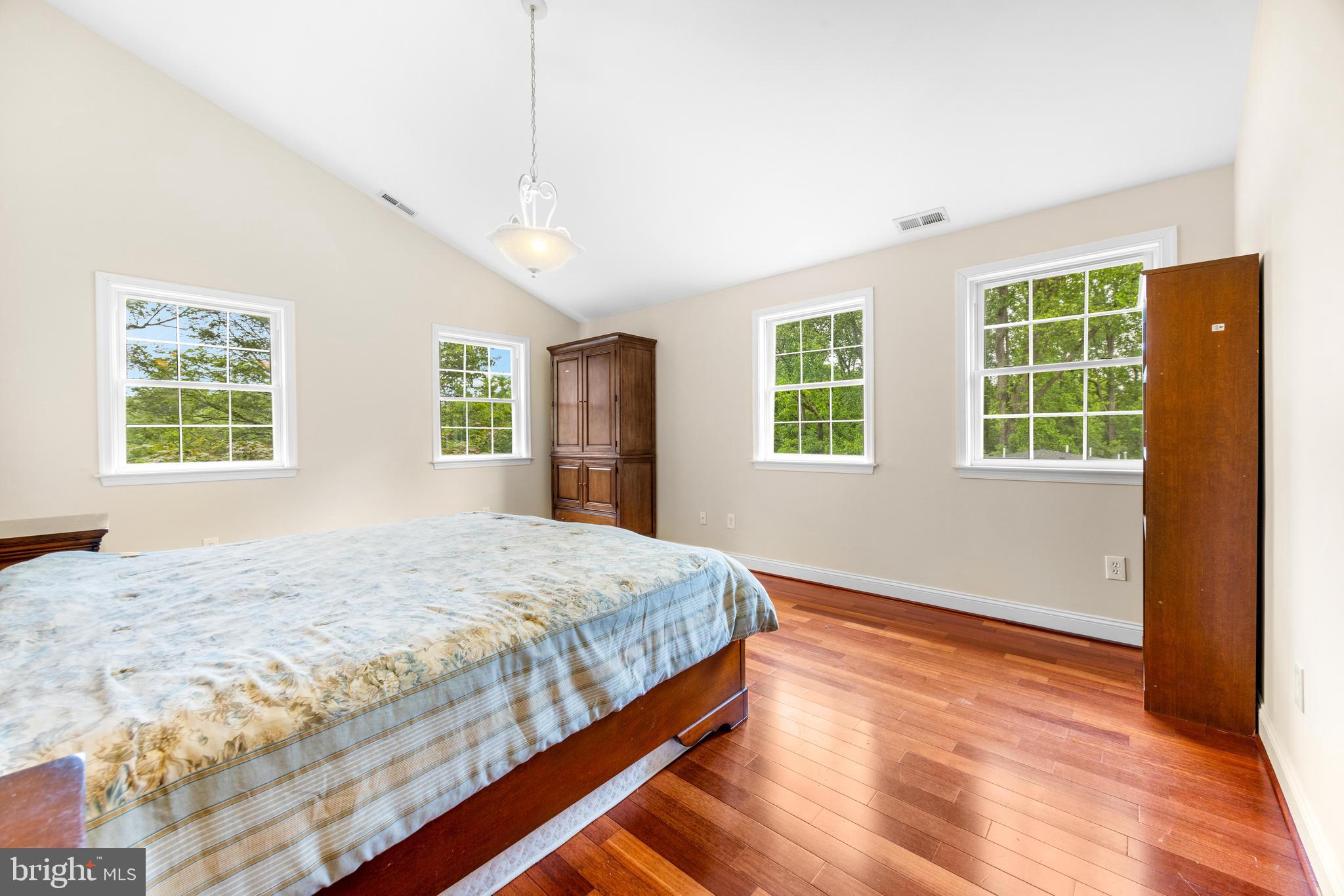 KINGSVILLE - Residential