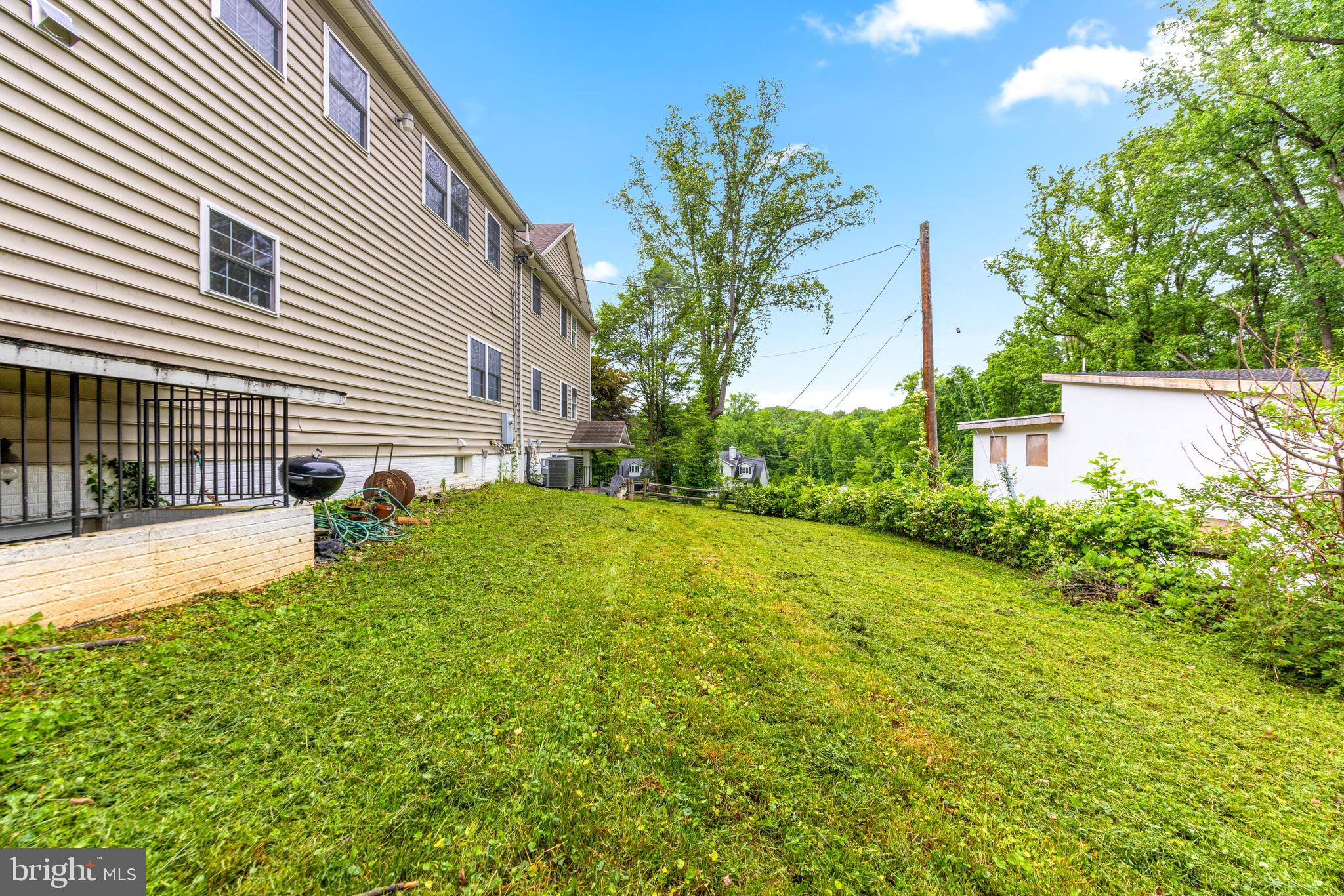 KINGSVILLE - Residential