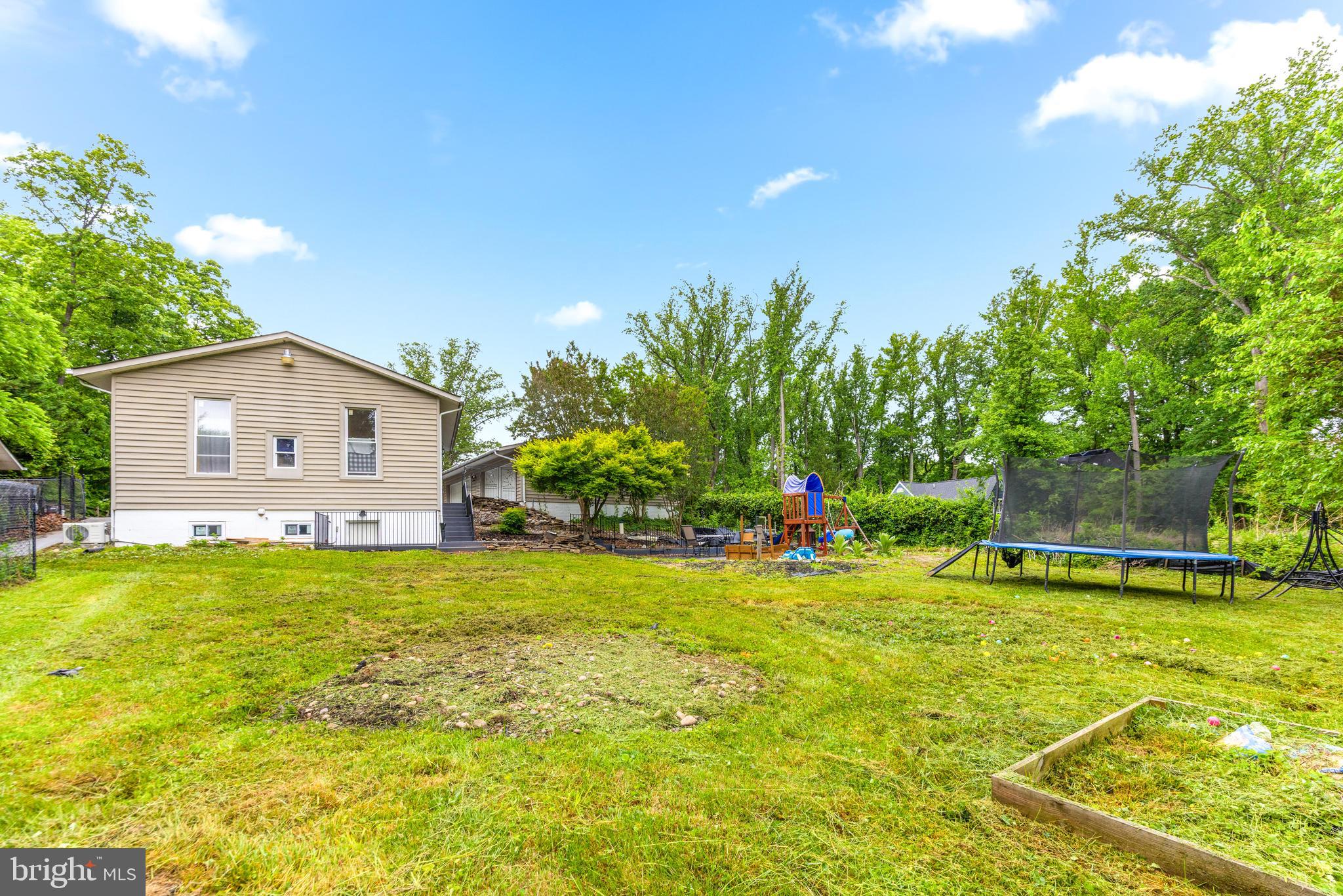 KINGSVILLE - Residential