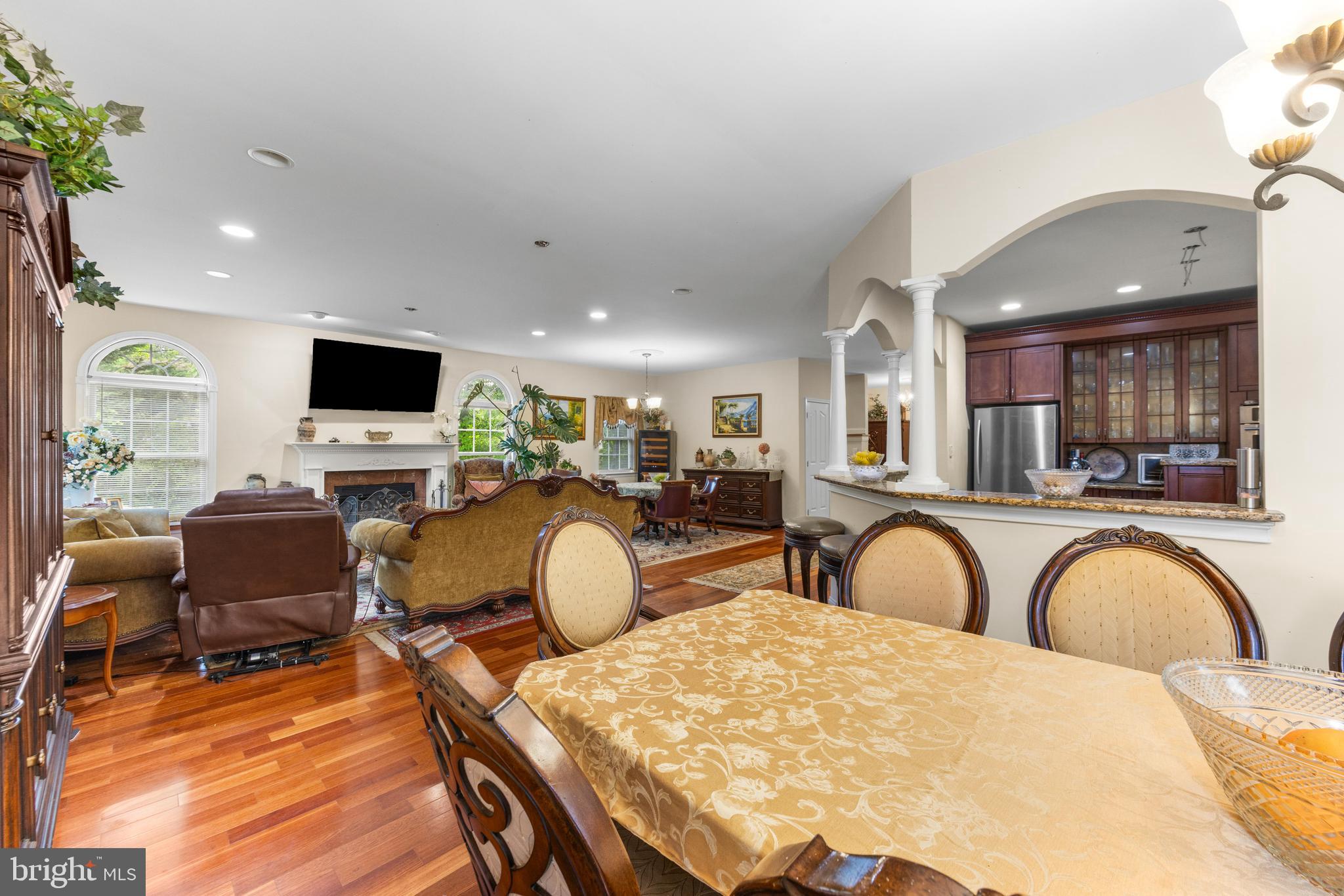 KINGSVILLE - Residential