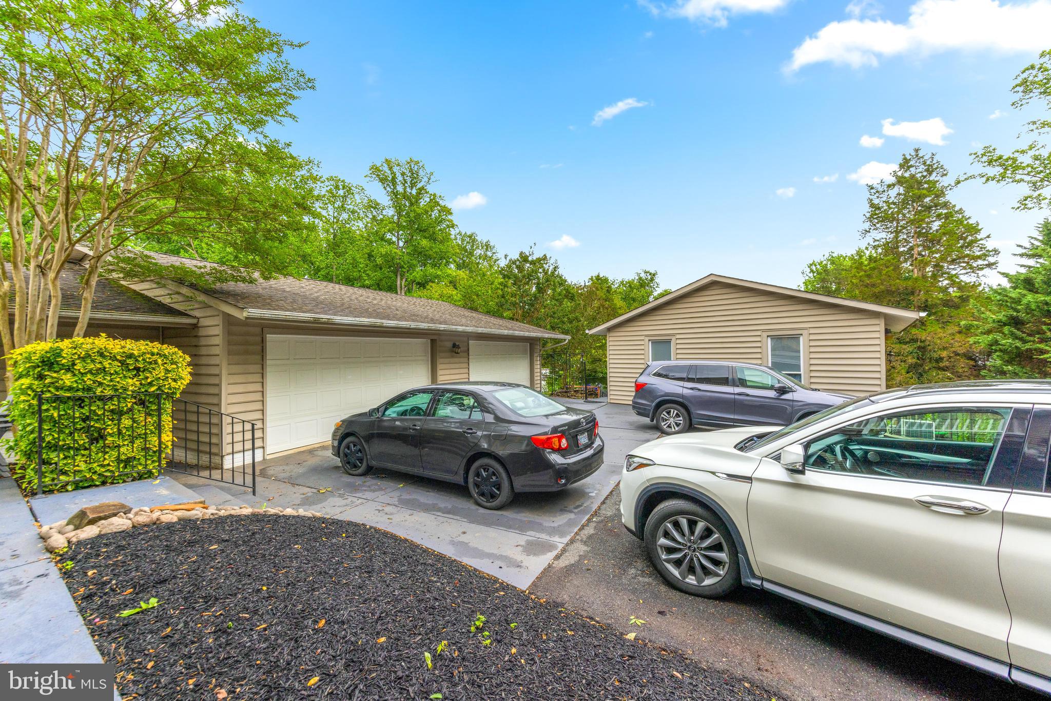 KINGSVILLE - Residential