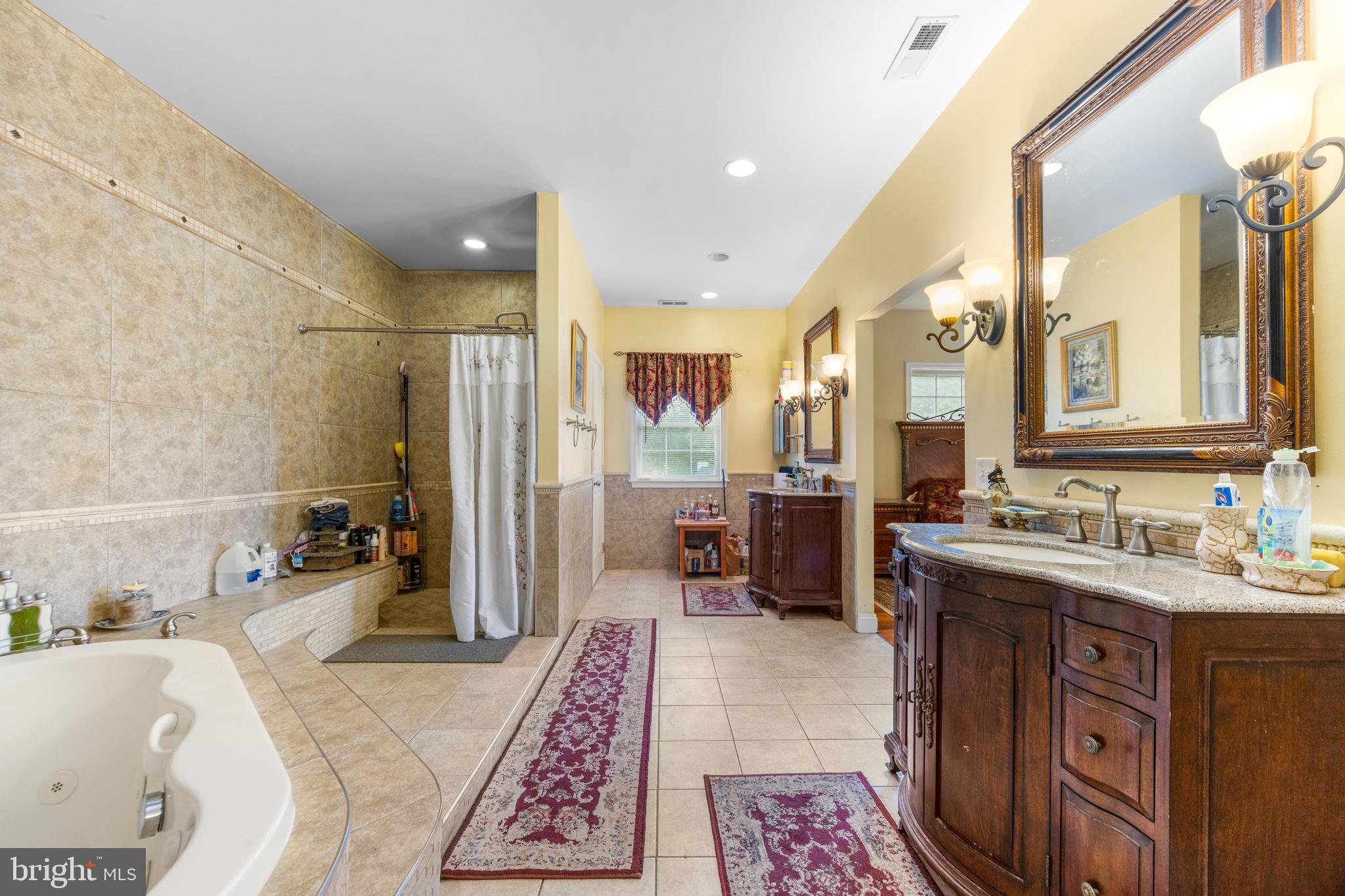 KINGSVILLE - Residential