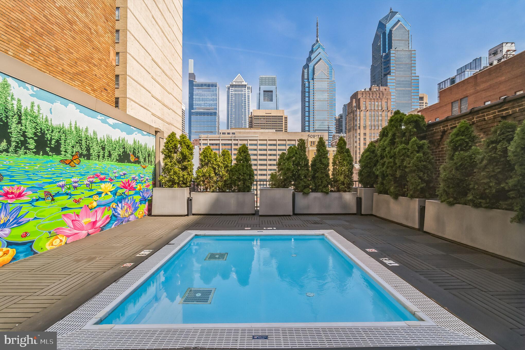 RITTENHOUSE SQUARE - Residential