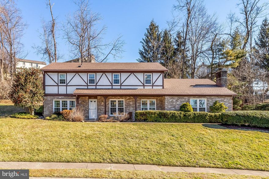 Welcome to this charming detached colonial home in Springdale, offering comfort and convenience in a highly desirable location. Upon entry, a spacious foyer welcomes you in.  Tothe left is a spacious Living room flooded with natural light.  To the left, there is a formal dining space with ample space for a large family gathering.  DR is open to a a well-equipped eat-in kitchen with gas cooking, a peninsula for abundant counter and cabinet space.  Kitchen opens into a vast family room where you can cozy up with easy to start gas fireplace. Upstairs, five generously sized bedrooms with gorgeous hardwood floors offer ample space for many including a private primary suite with a large walk-in closet and ensuite bathroom. Architectural shingled roof, high end recently updated windows & additional attic insulation that was improved in 2015. Completing this residence is an attached two-car garage and a spacious driveway. The wonderful back yard spaces has the additional benefit of a dedicated gas line for a grill. HVAC system updated 2024, Water heated updated 2021, washer & dyer are updated. Move in ready so don't miss the opportunity to make this delightful home your own. Schedule a showing today and experience its warmth and comfort!