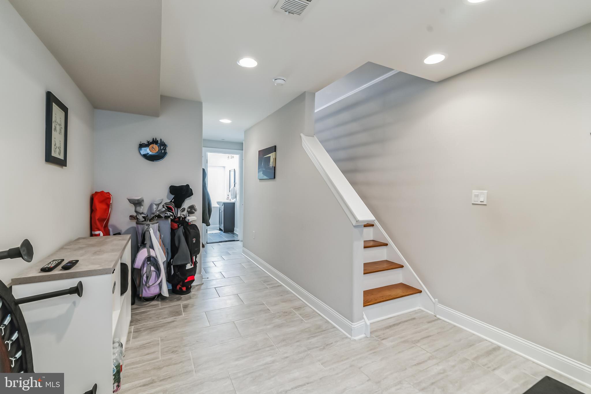 POINT BREEZE - Residential Lease