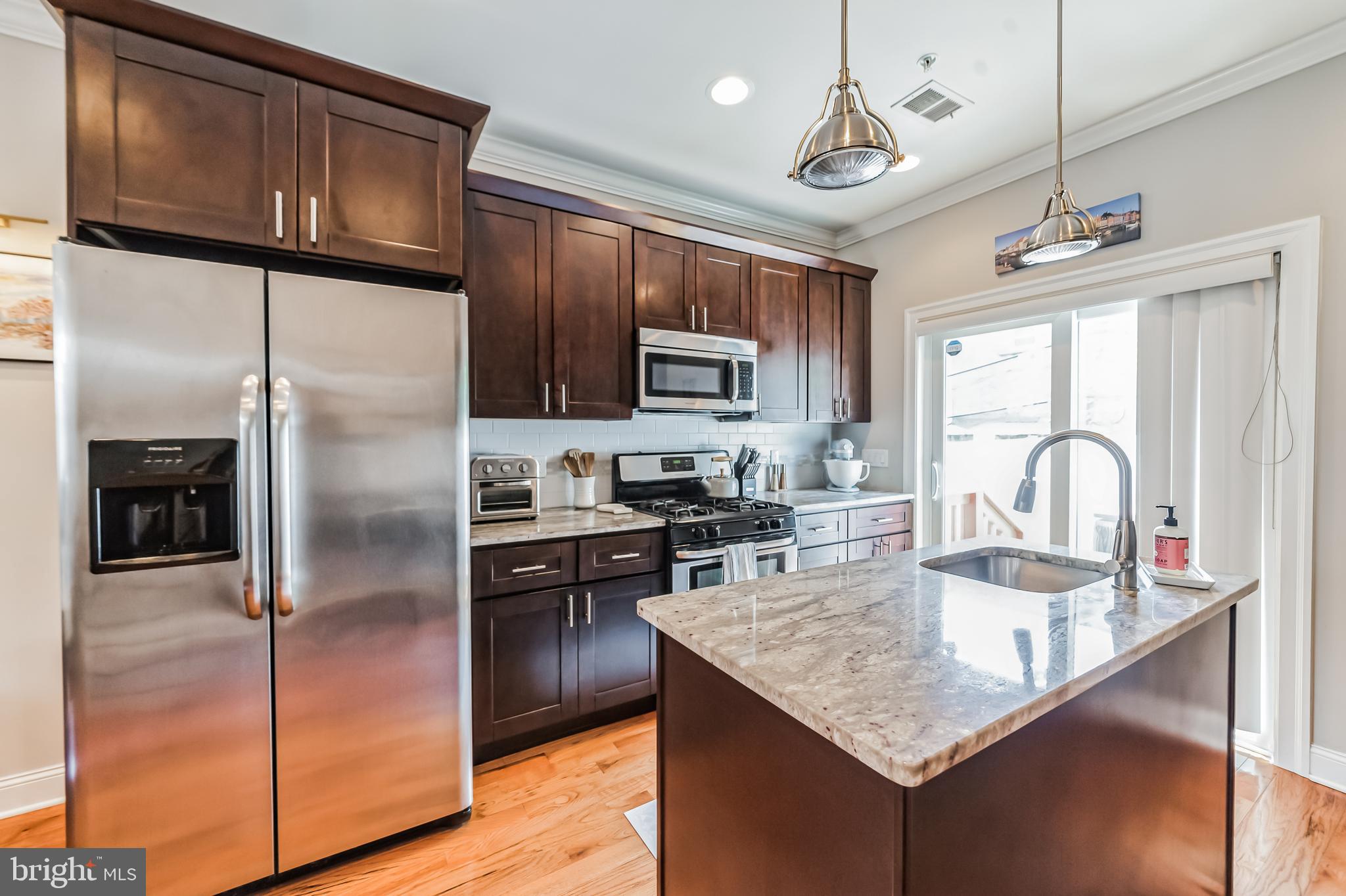 POINT BREEZE - Residential Lease