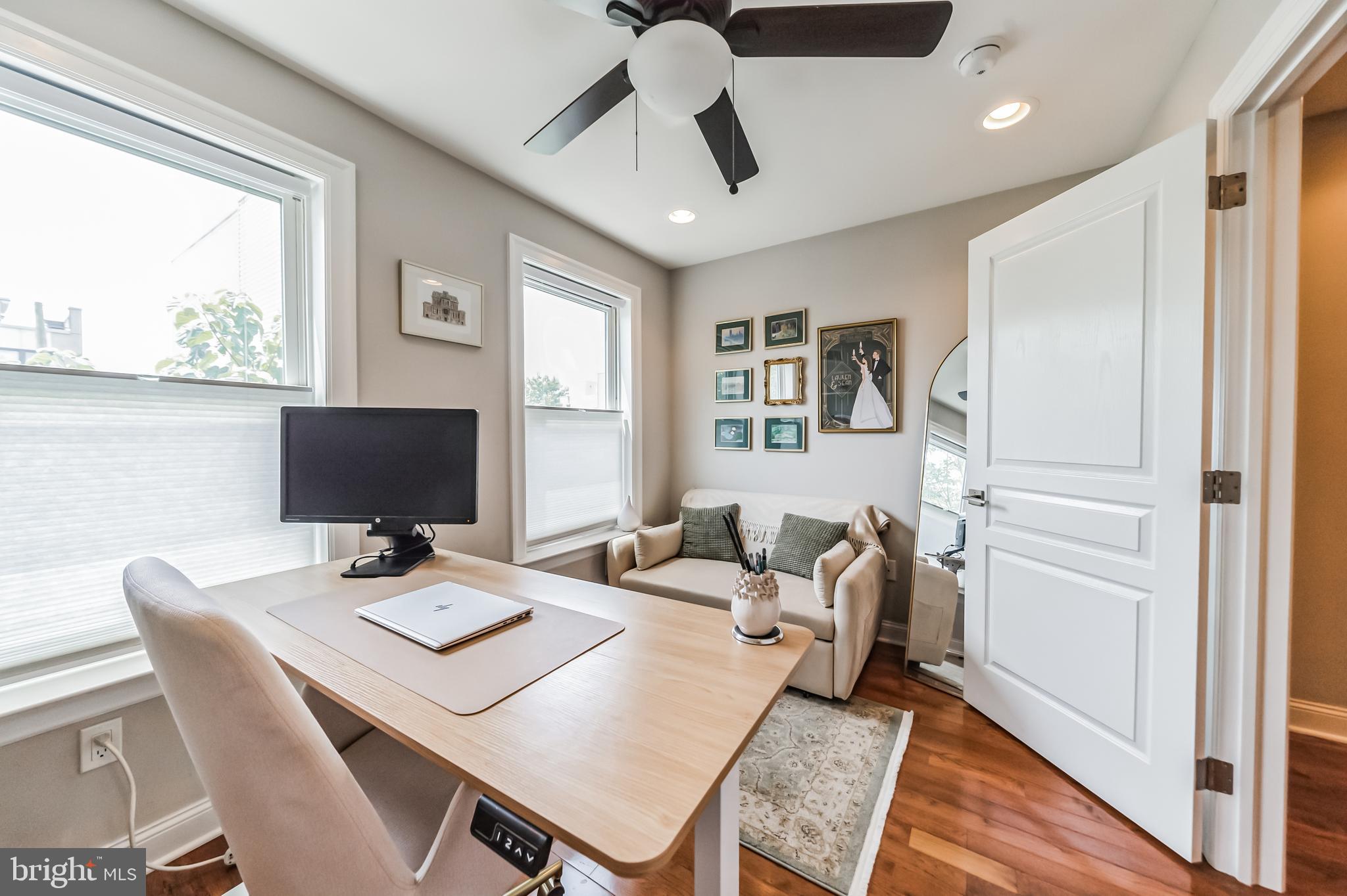 POINT BREEZE - Residential Lease