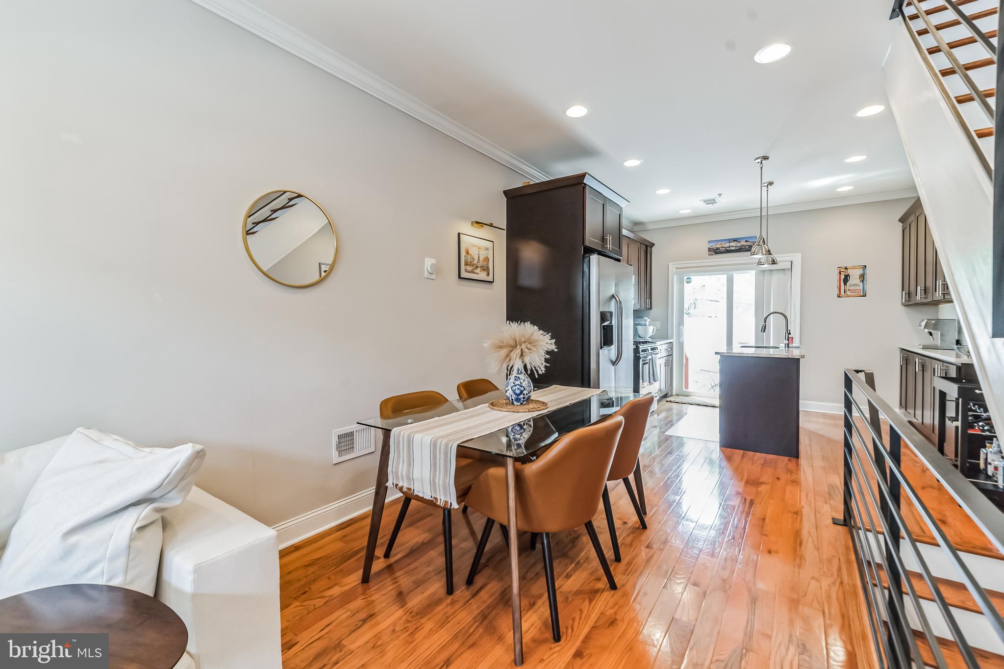POINT BREEZE - Residential Lease