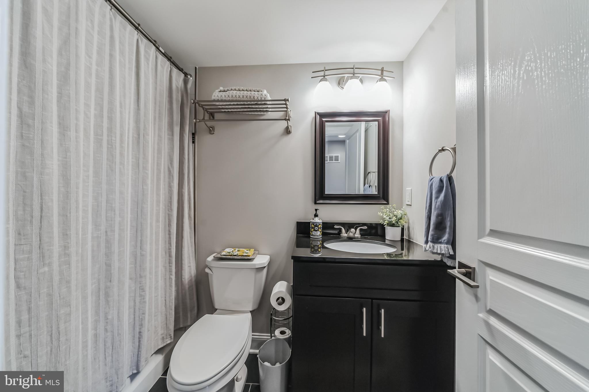 POINT BREEZE - Residential Lease