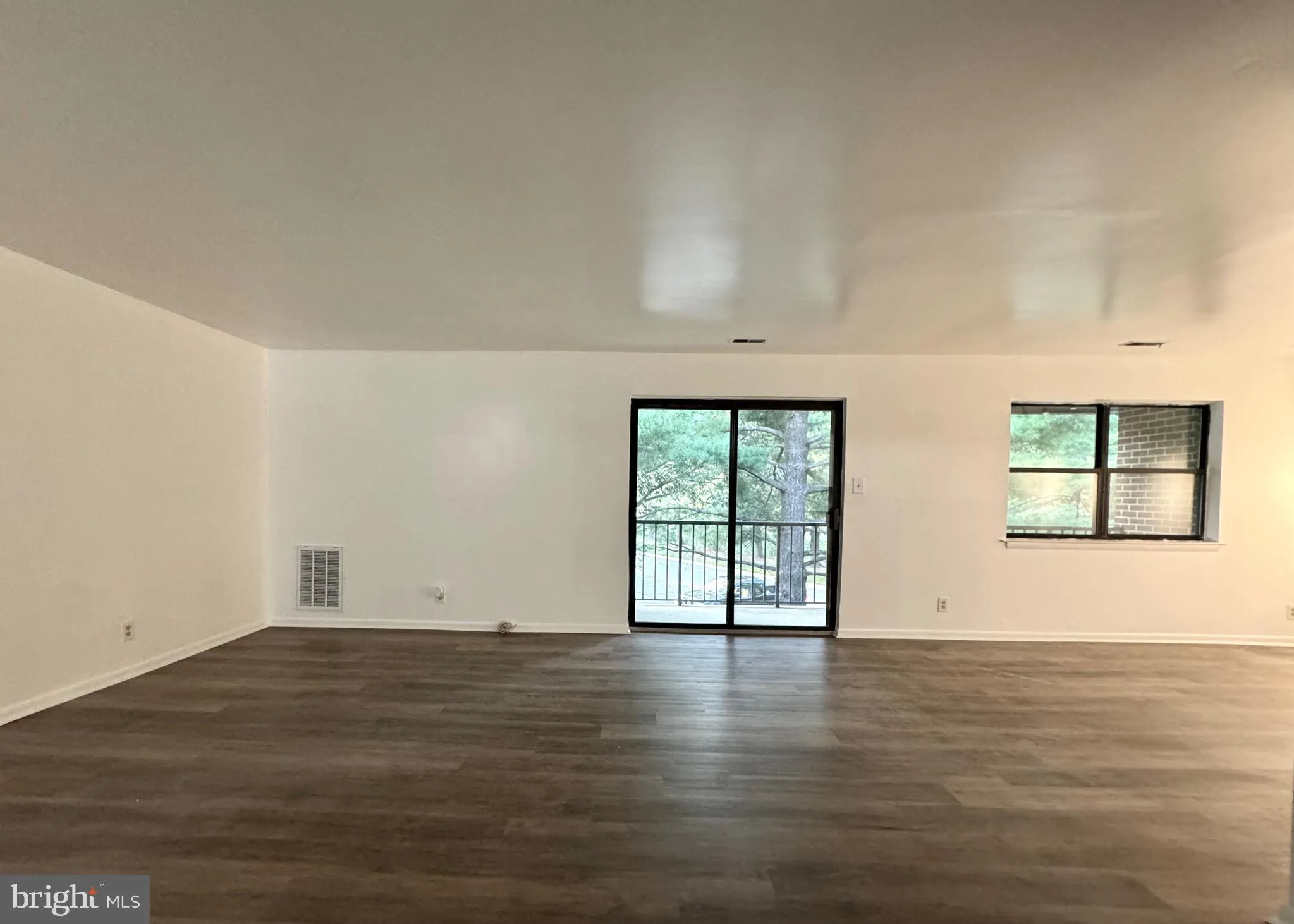 Claymont, Delaware 19703, United States, 2 Bedrooms Bedrooms, ,2 BathroomsBathrooms,Residential,Coming Soon,189783