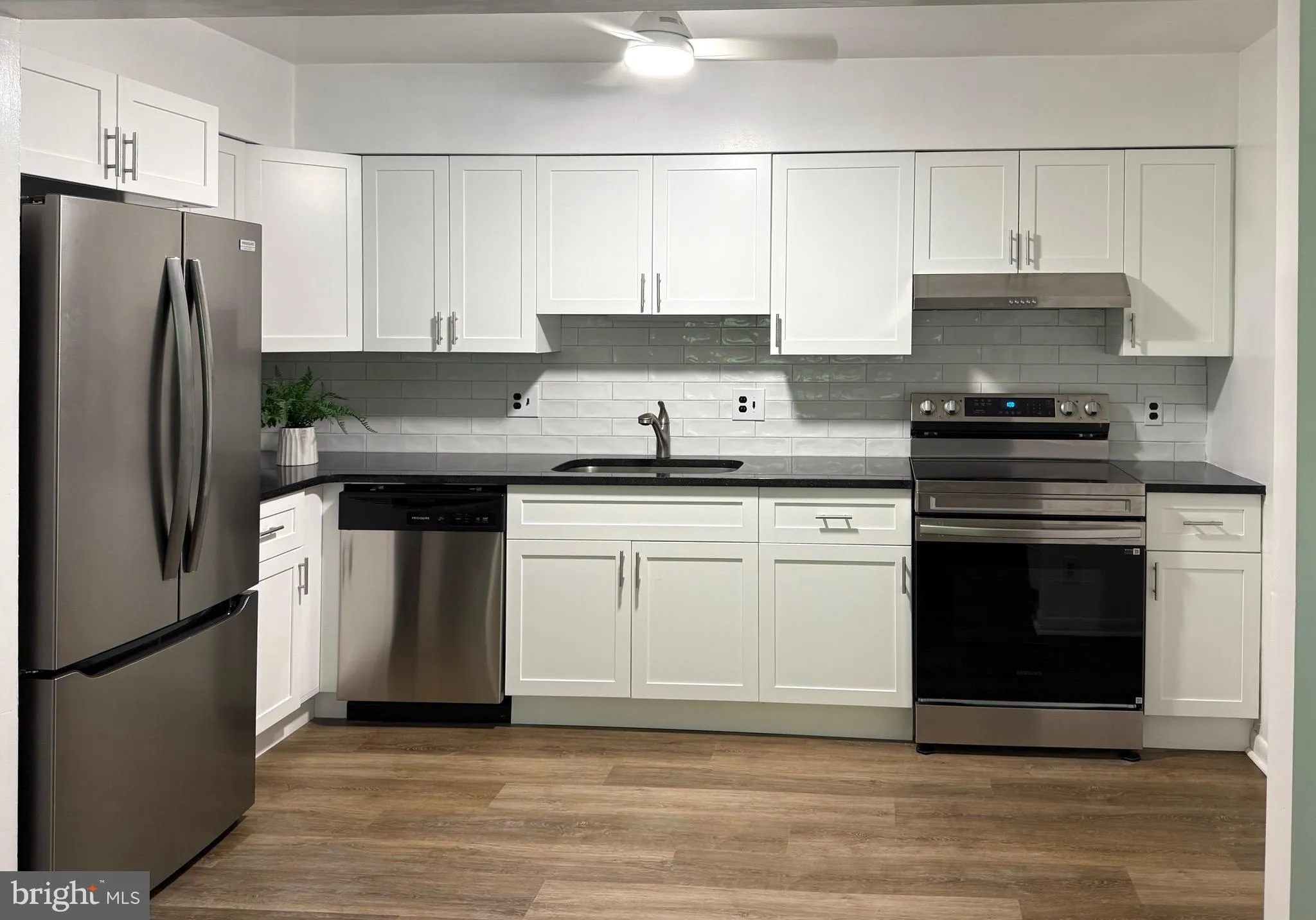 Claymont, Delaware 19703, United States, 2 Bedrooms Bedrooms, ,2 BathroomsBathrooms,Residential,Coming Soon,189783