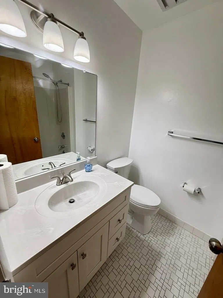 Claymont, Delaware 19703, United States, 2 Bedrooms Bedrooms, ,2 BathroomsBathrooms,Residential,Coming Soon,189783