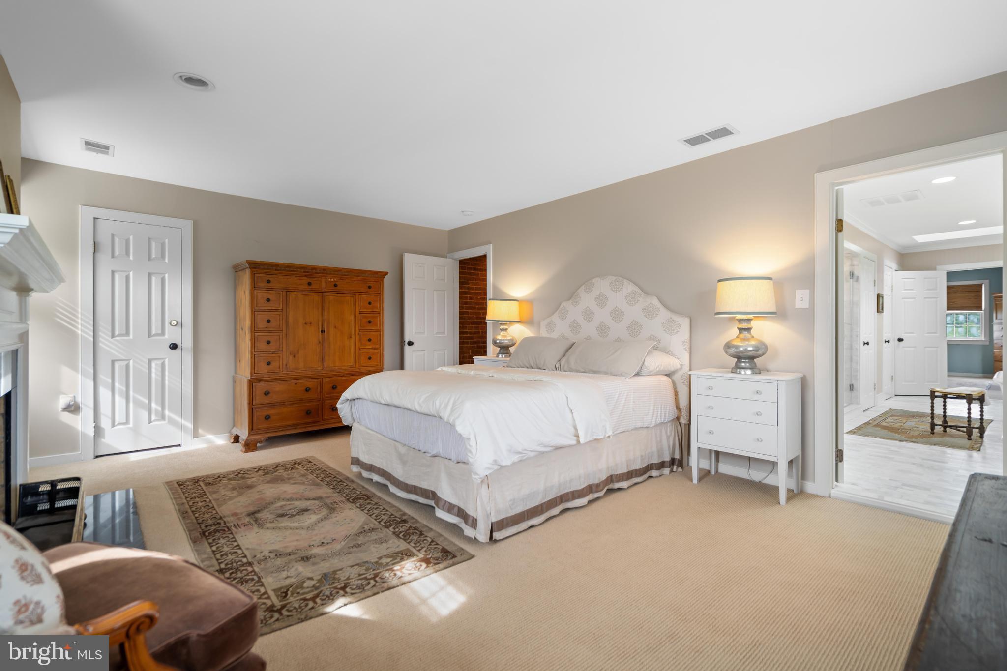 WRIGHT FARM - Residential