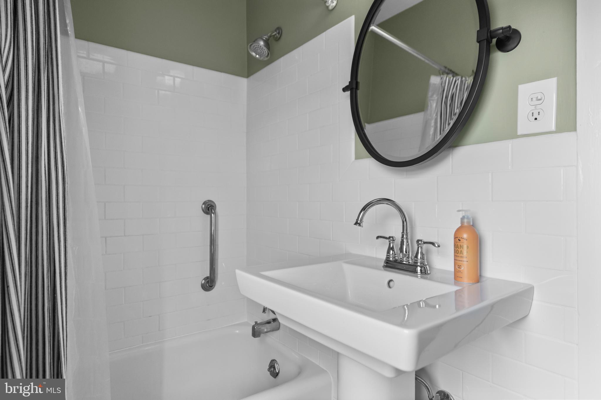 WRIGHT FARM - Residential