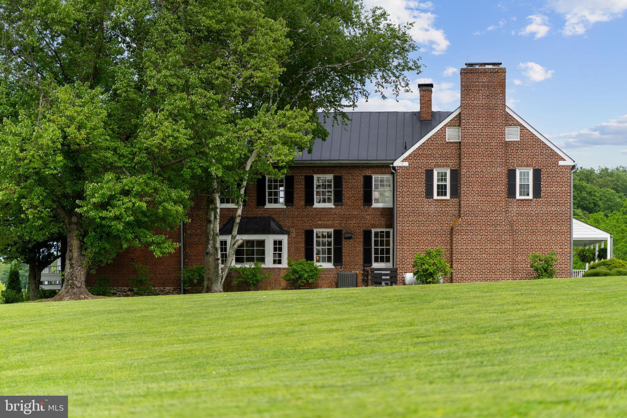 WRIGHT FARM - Residential