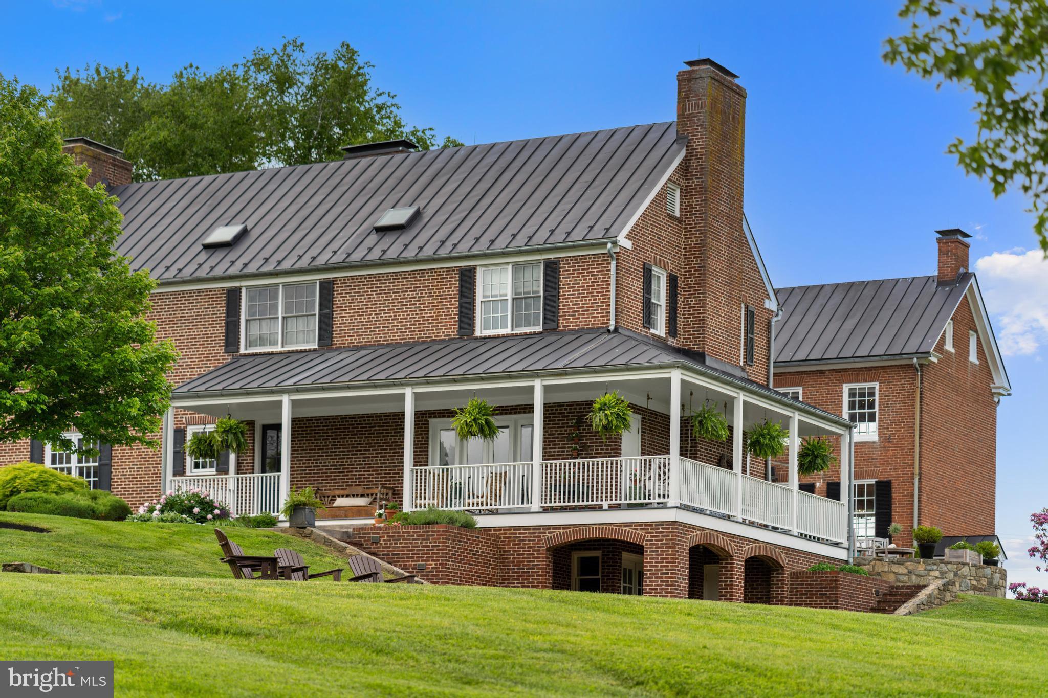 WRIGHT FARM - Residential