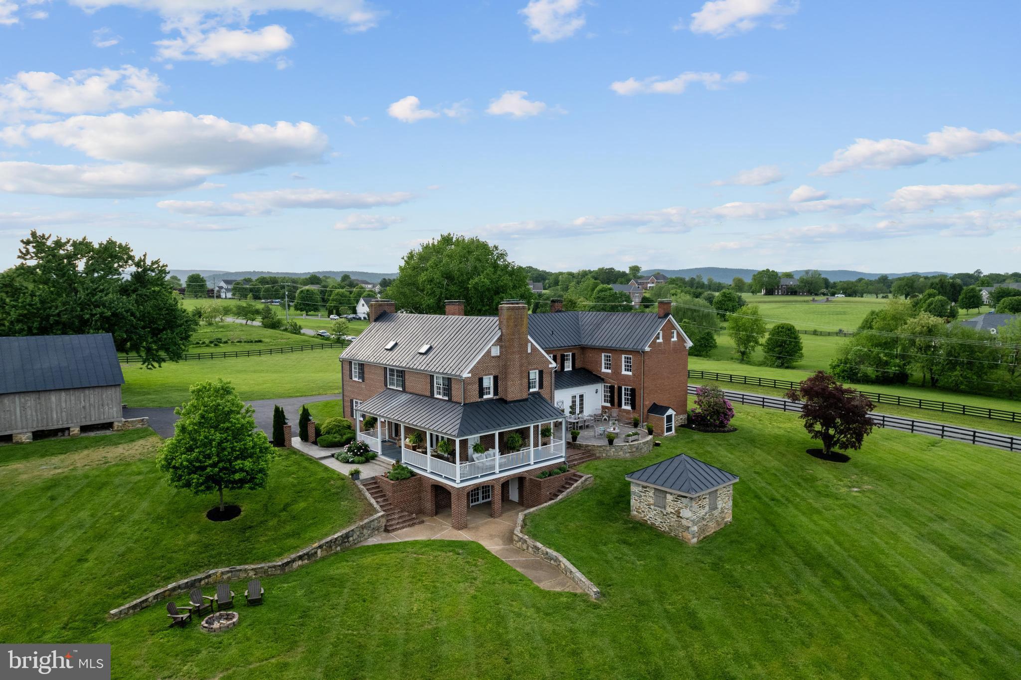 WRIGHT FARM - Residential
