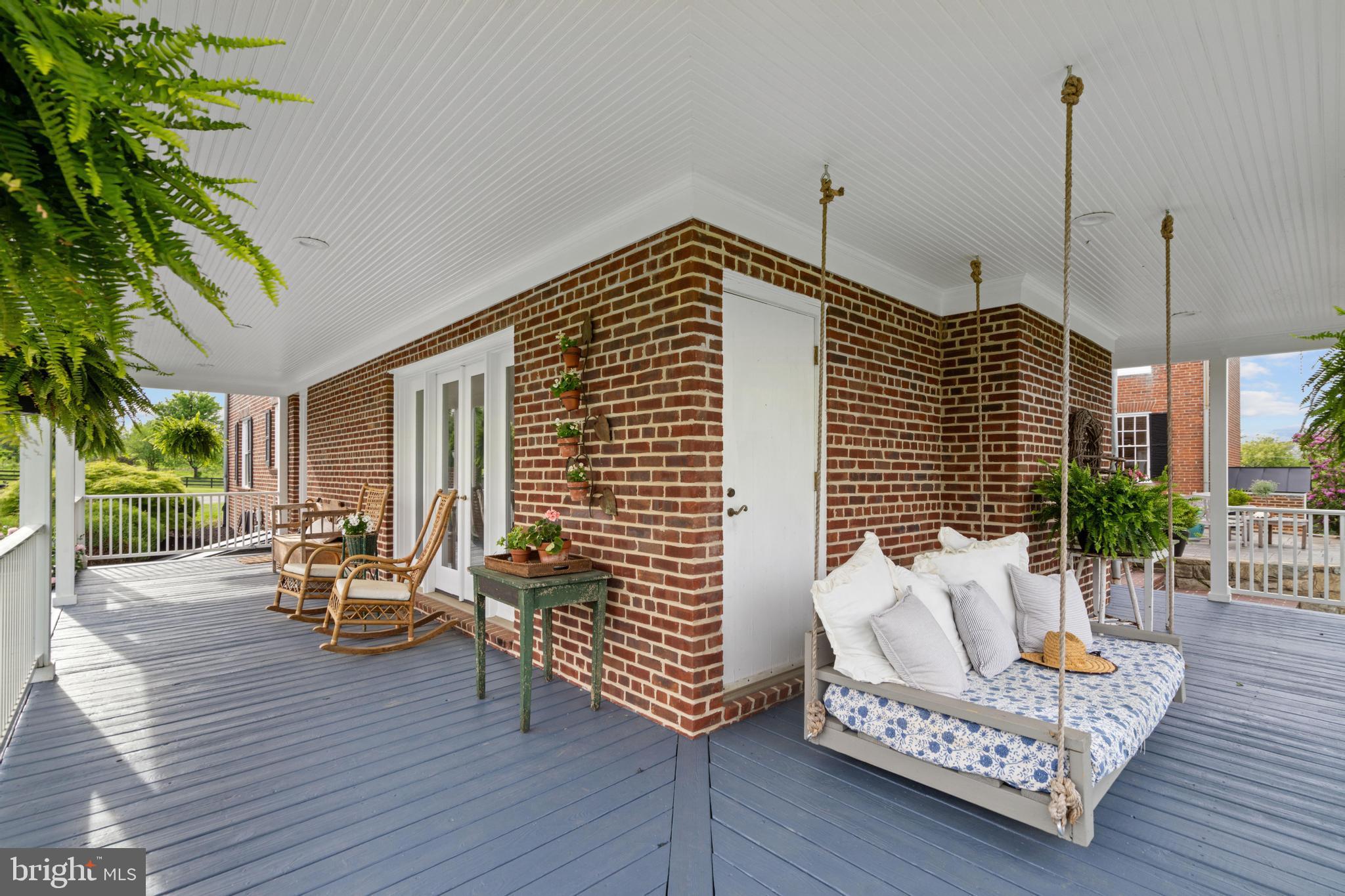 WRIGHT FARM - Residential