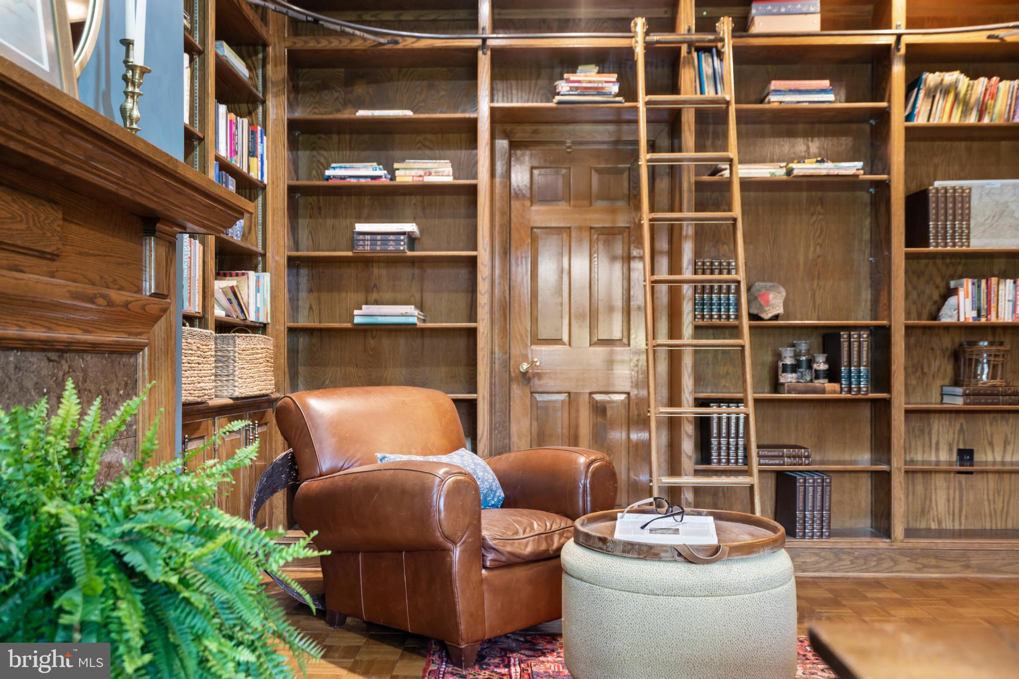 WRIGHT FARM - Residential