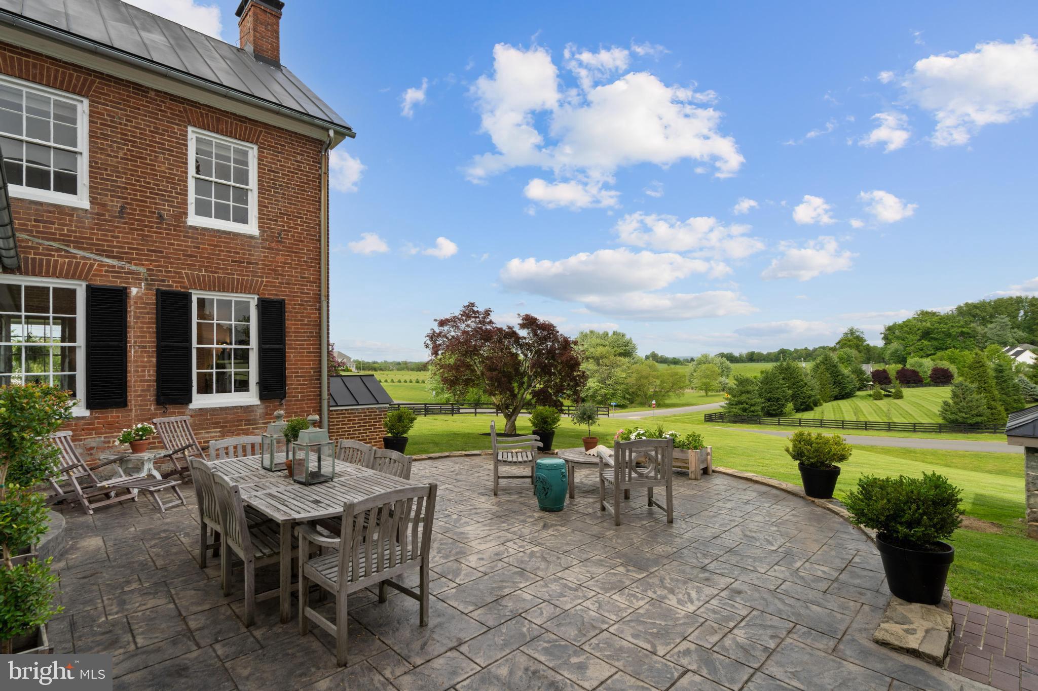 WRIGHT FARM - Residential