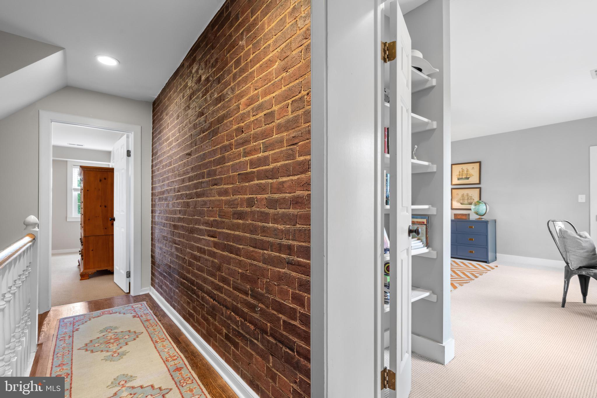 WRIGHT FARM - Residential