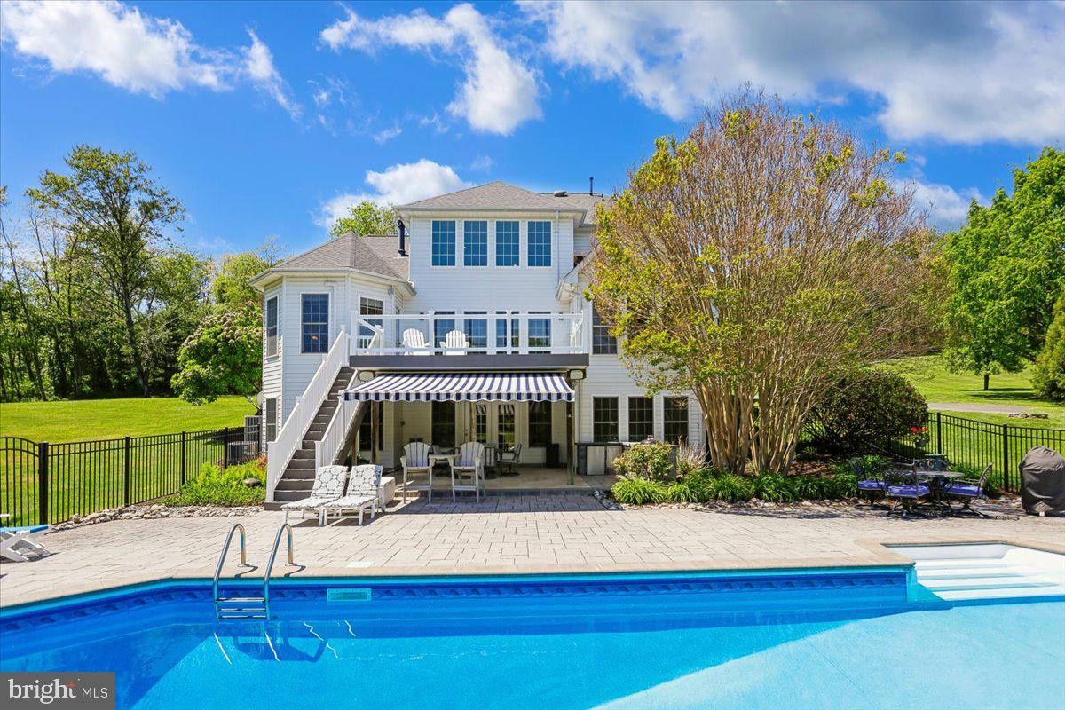 CATTAIL POND - Residential