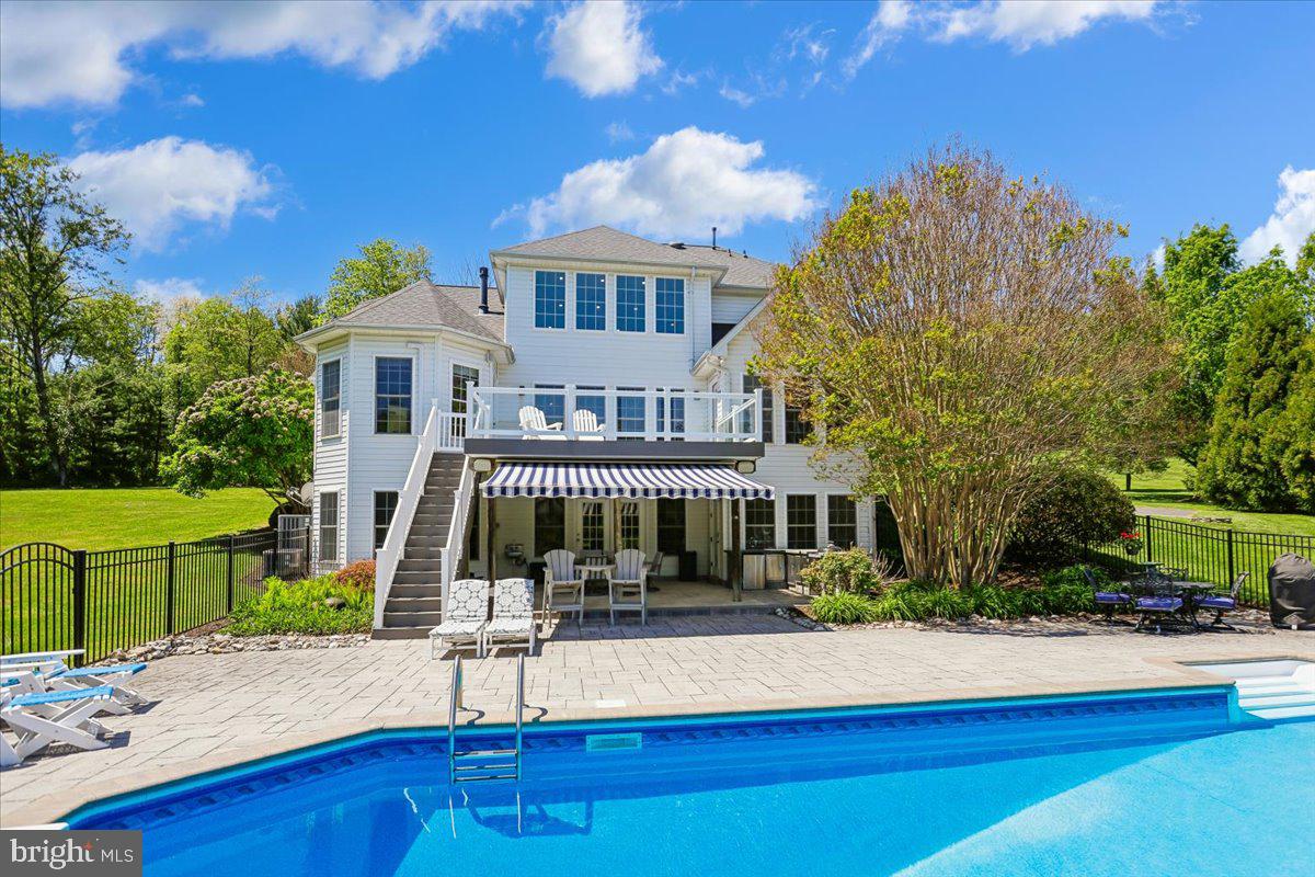 CATTAIL POND - Residential