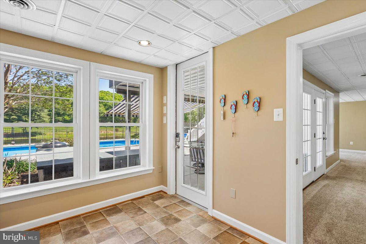 CATTAIL POND - Residential