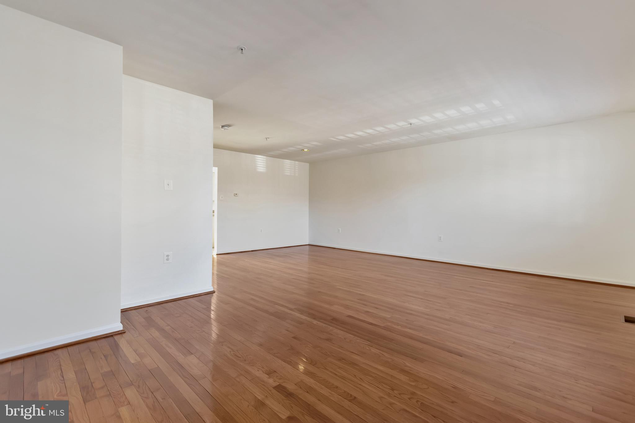 LYONS GATE - Residential