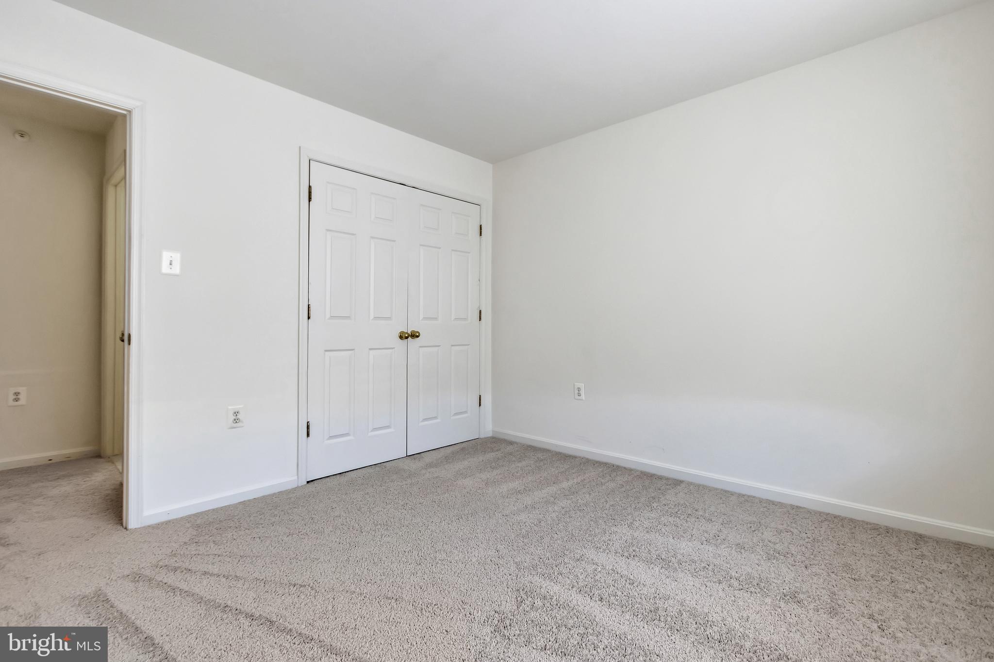 LYONS GATE - Residential