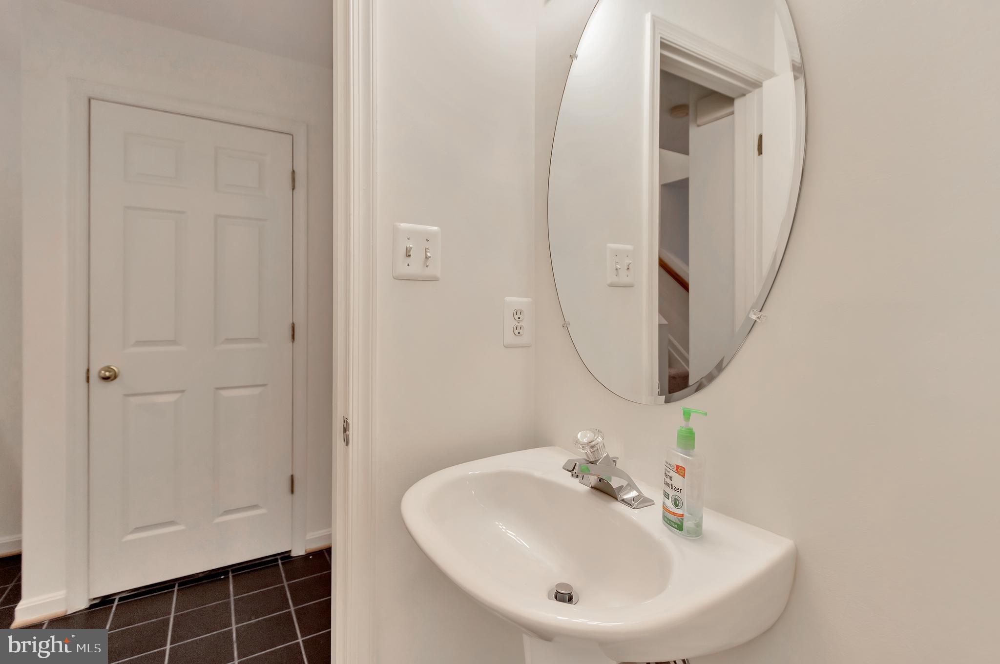 LYONS GATE - Residential