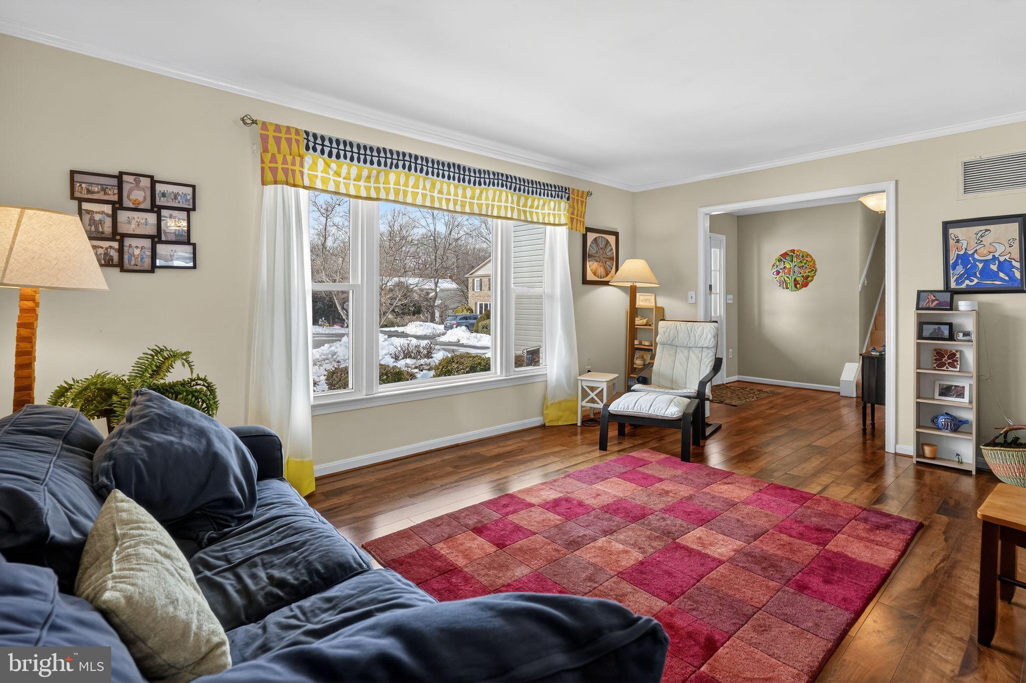 COURTS OF CROFTON - Residential