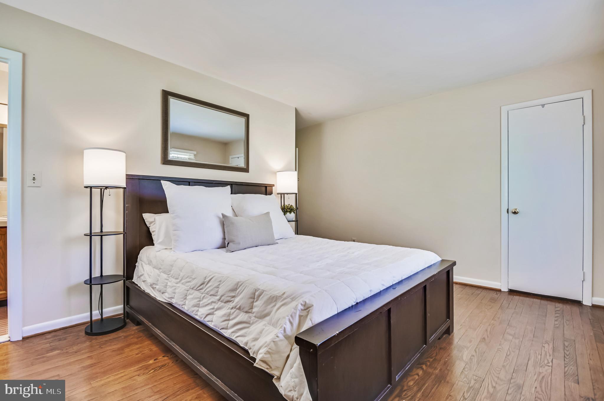 PRETTYBOY - Residential