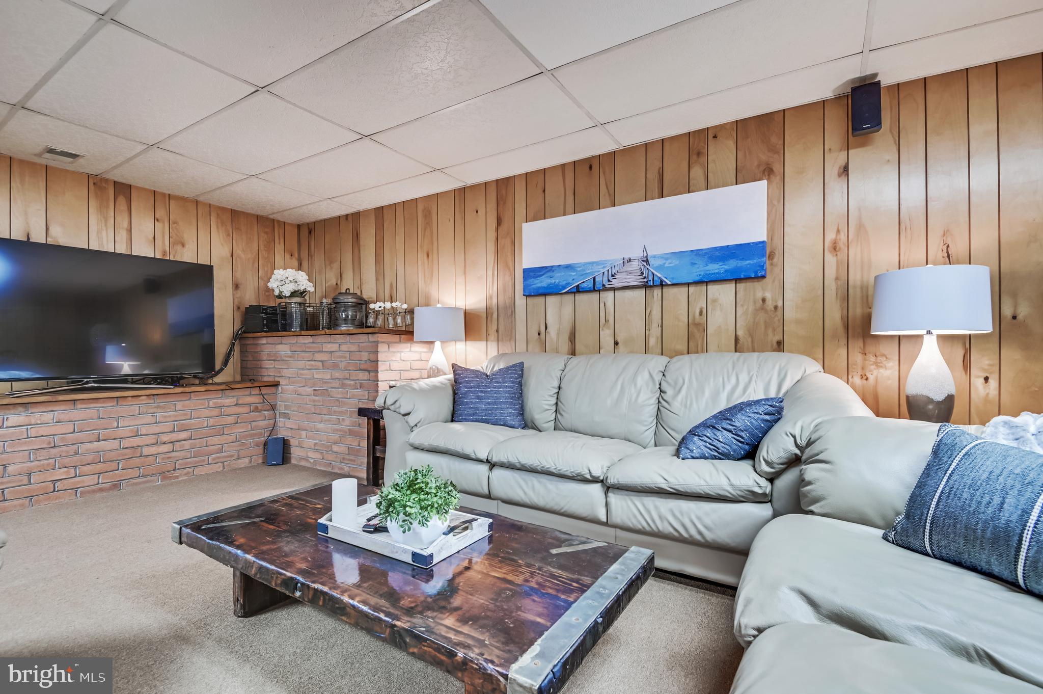 PRETTYBOY - Residential