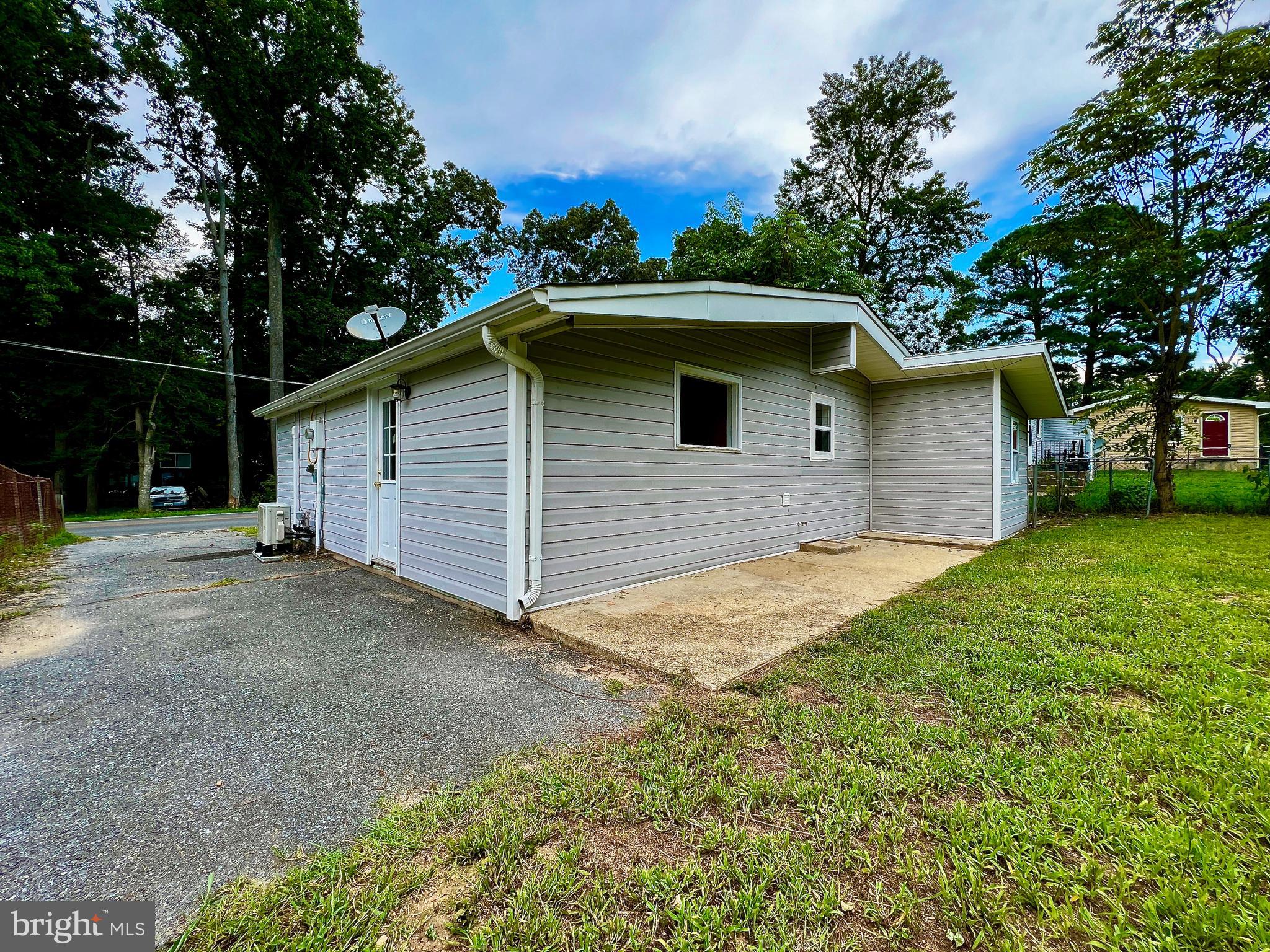WHITE SANDS - Residential