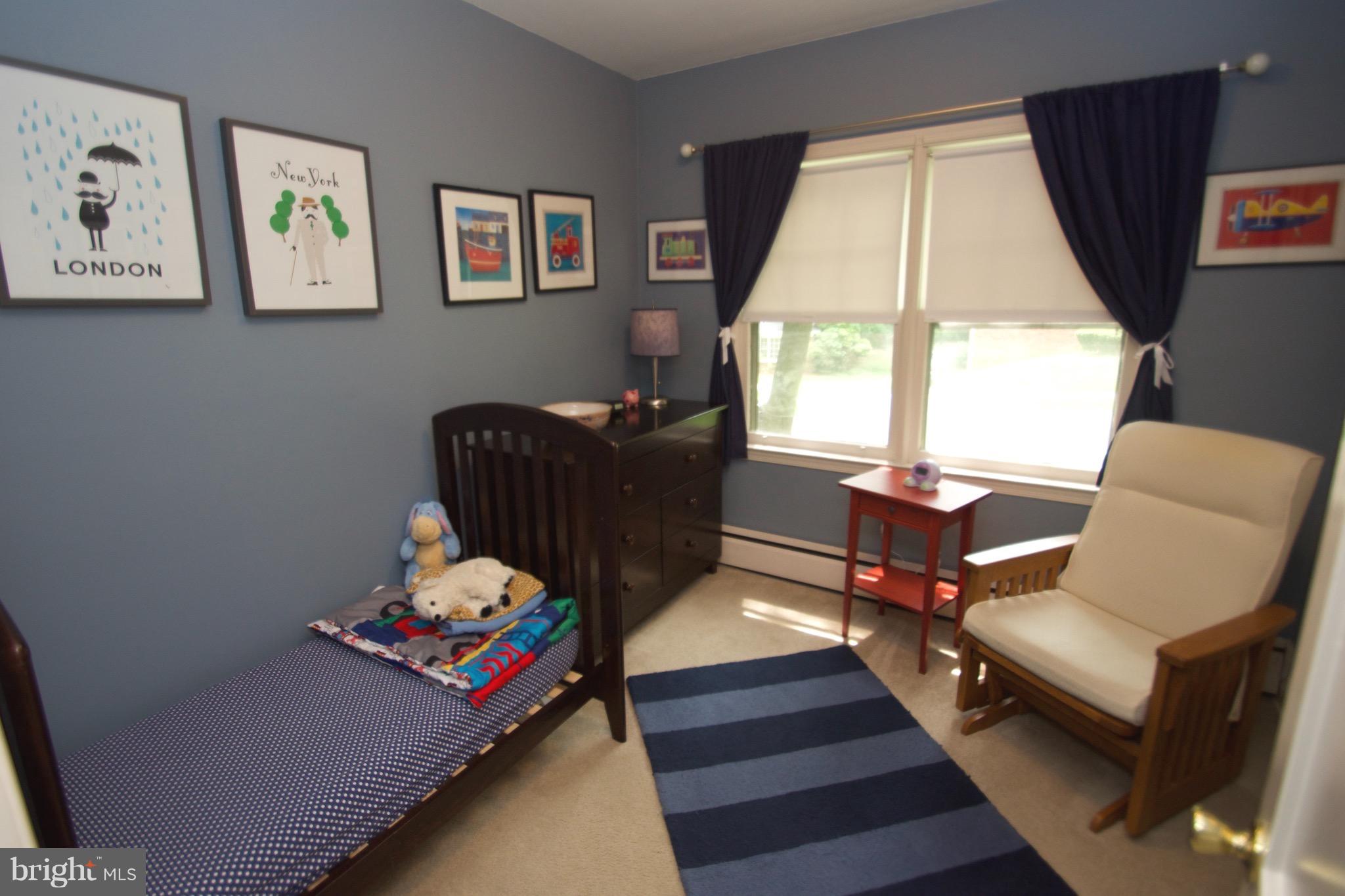 TEN HILLS - Residential