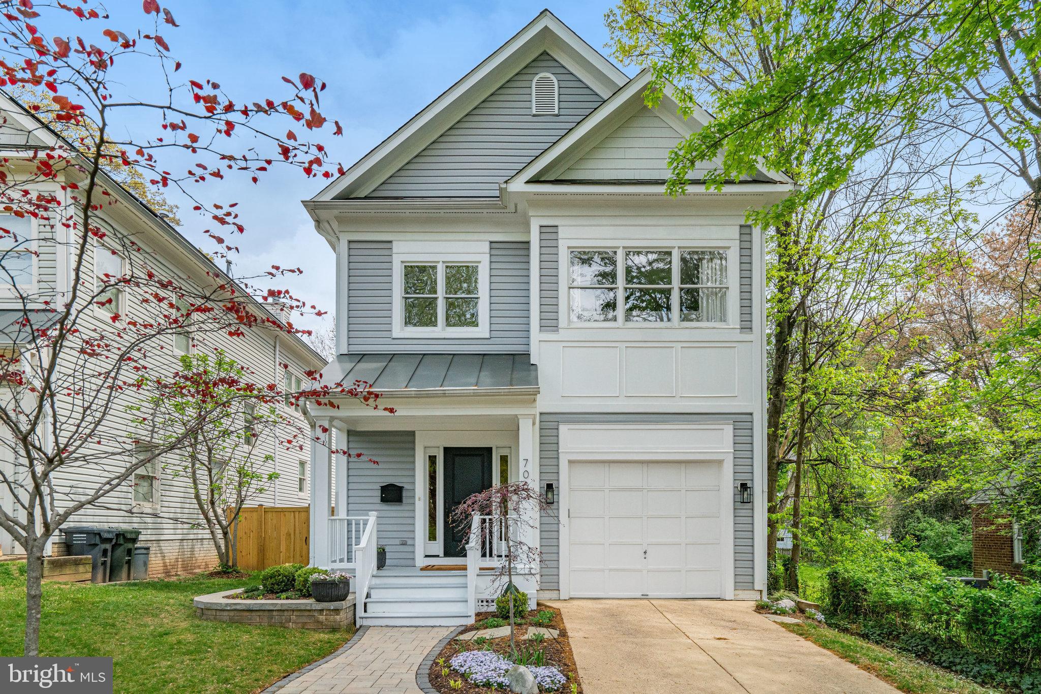 706 HIGHLAND AVENUE