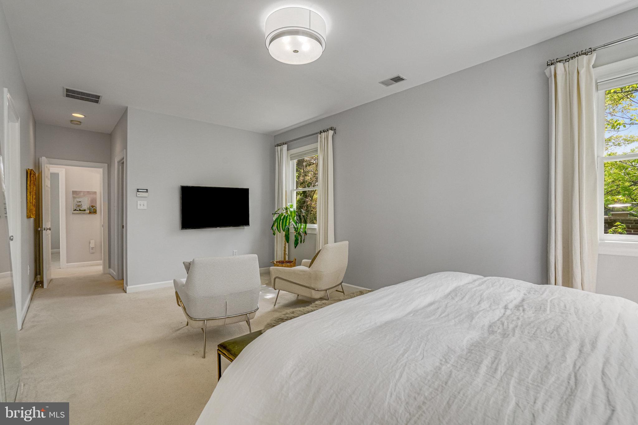 ELLISON HEIGHTS - Residential