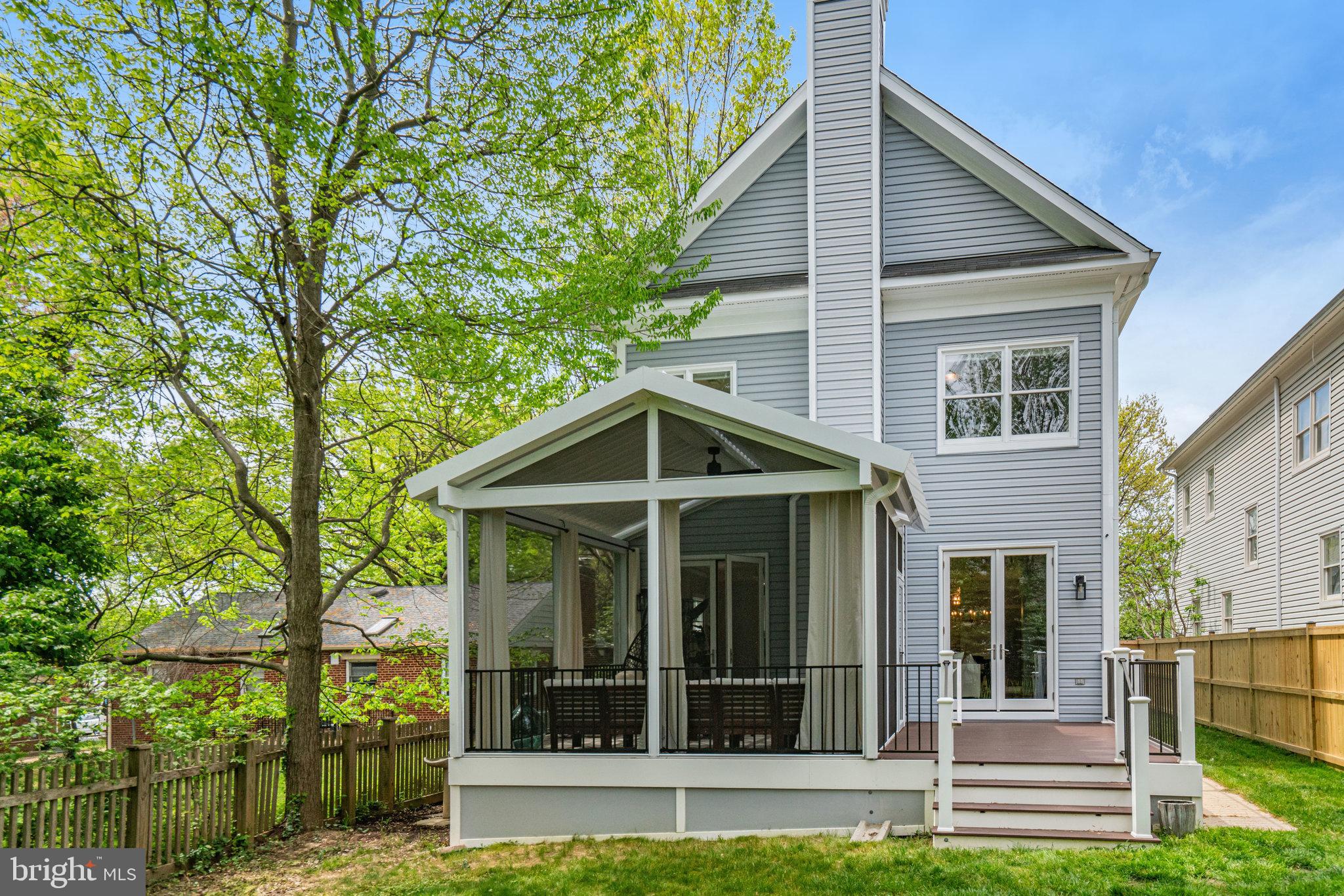 ELLISON HEIGHTS - Residential