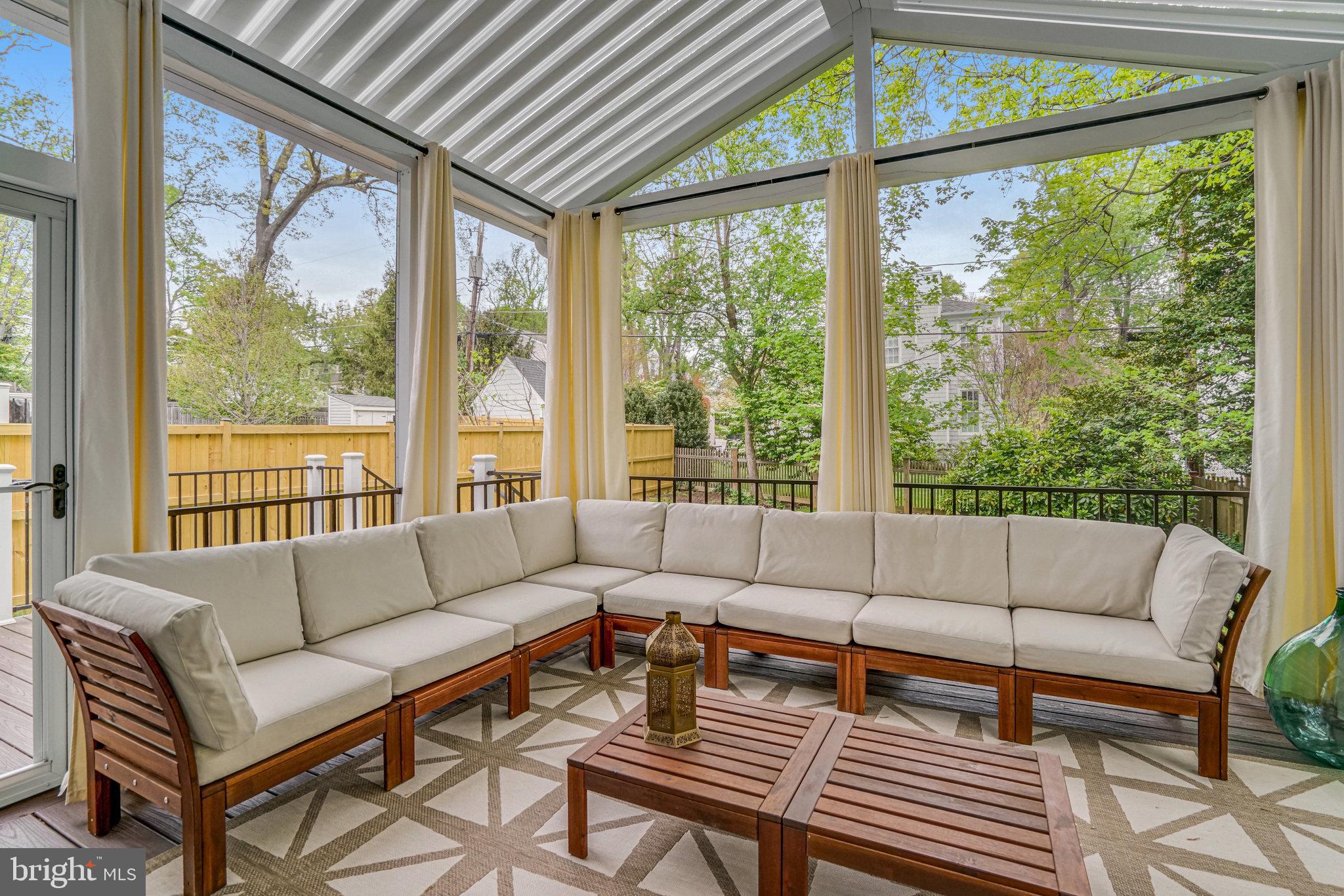 ELLISON HEIGHTS - Residential