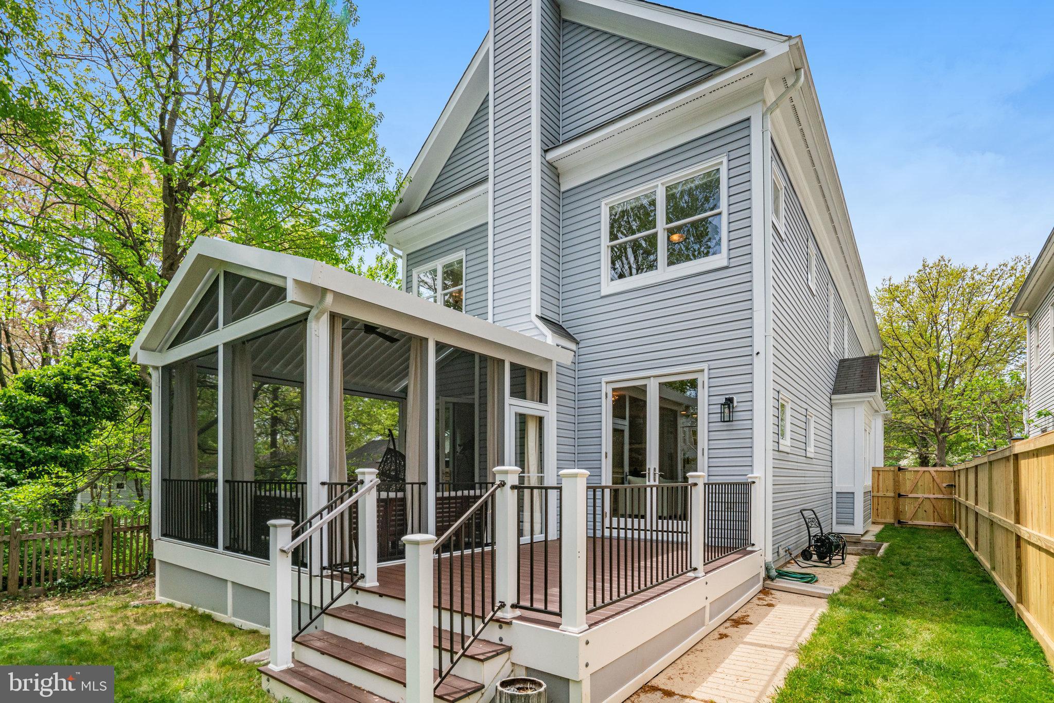 ELLISON HEIGHTS - Residential