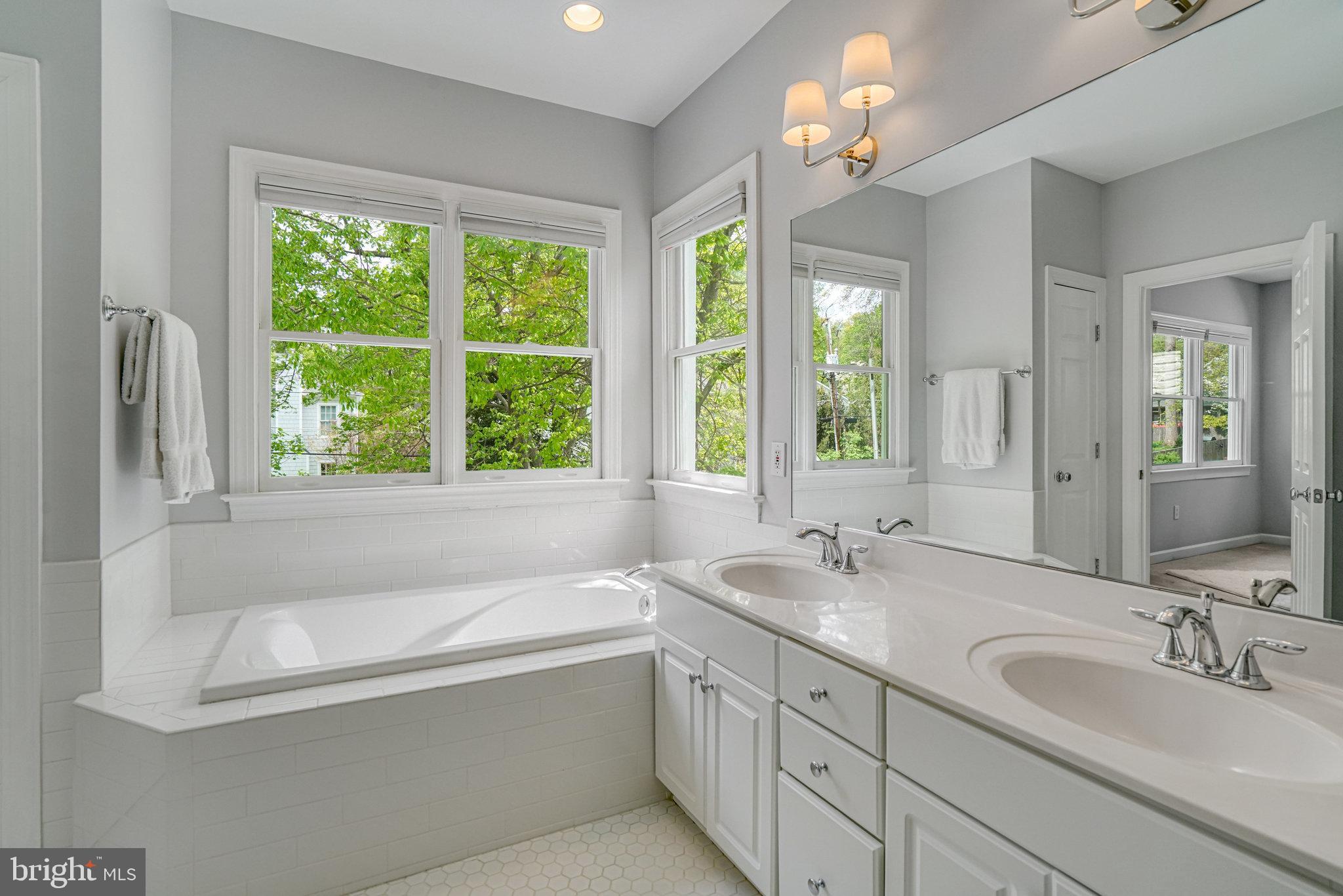 ELLISON HEIGHTS - Residential